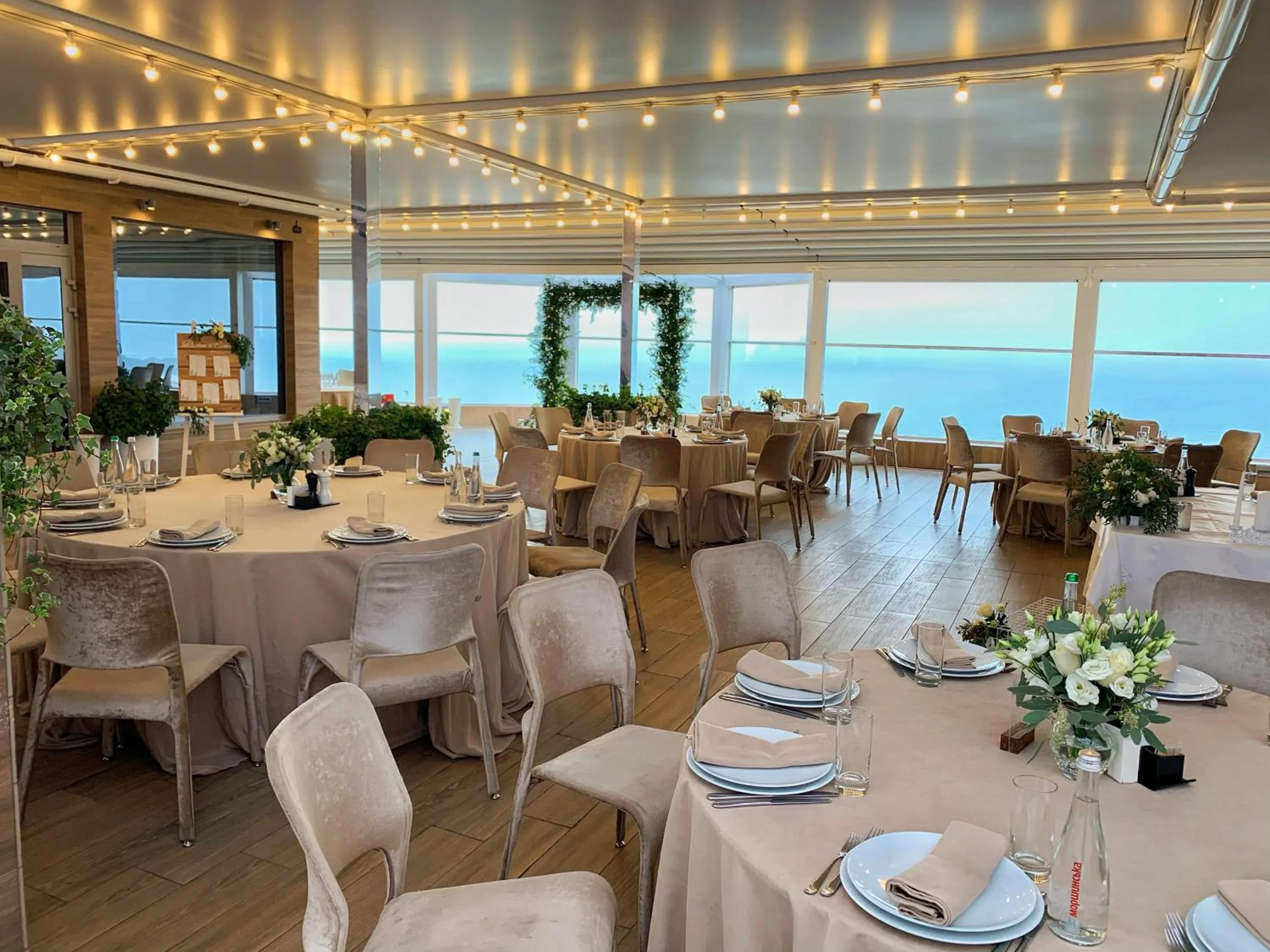 Area and facilities in Hotel Panorama De Luxe