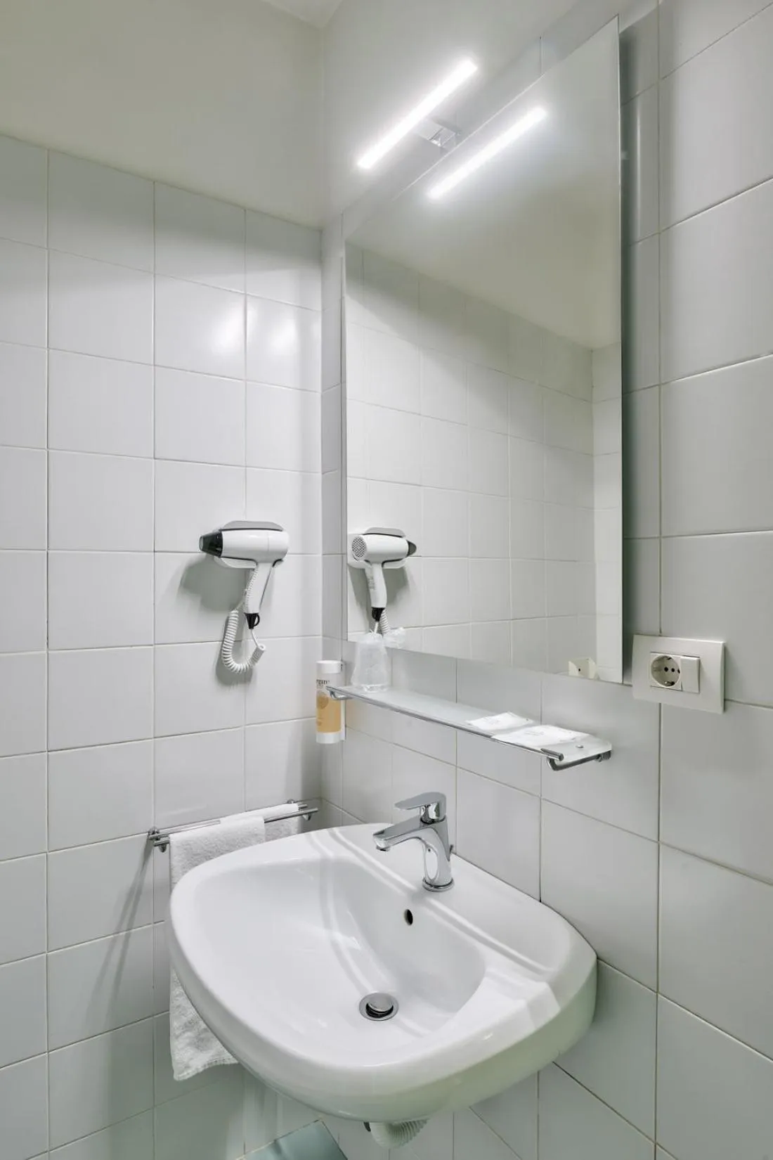 Bathroom in Hotel Tre Ville