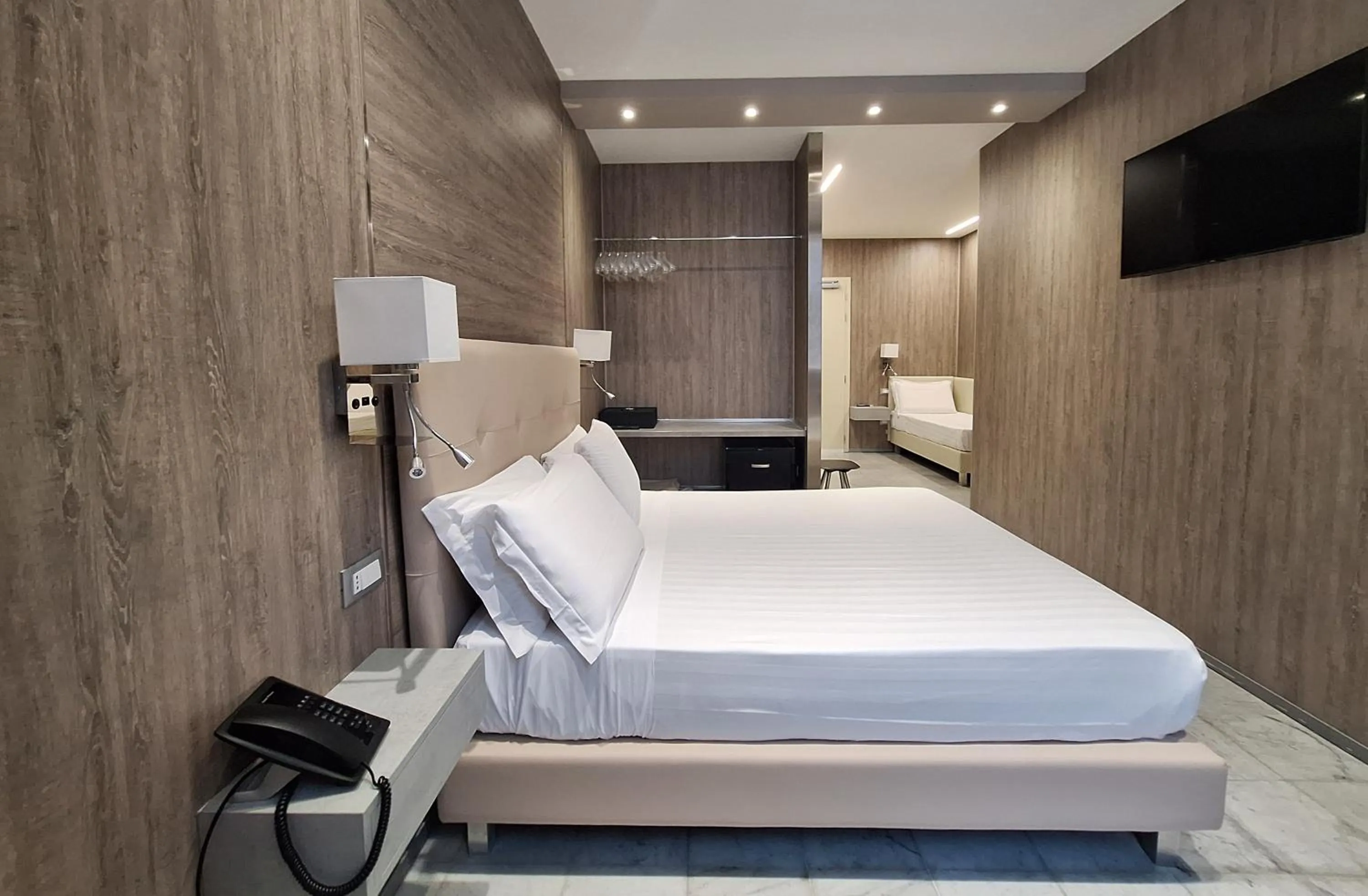 Photo of the whole room, Bed in Hotel Tre Ville