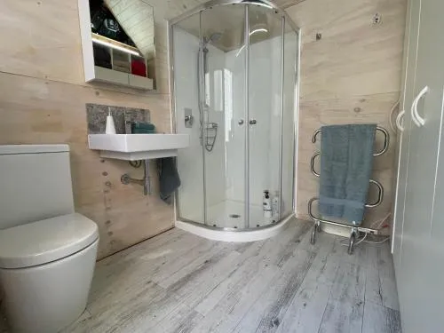 Studio & Cabin on Whitby