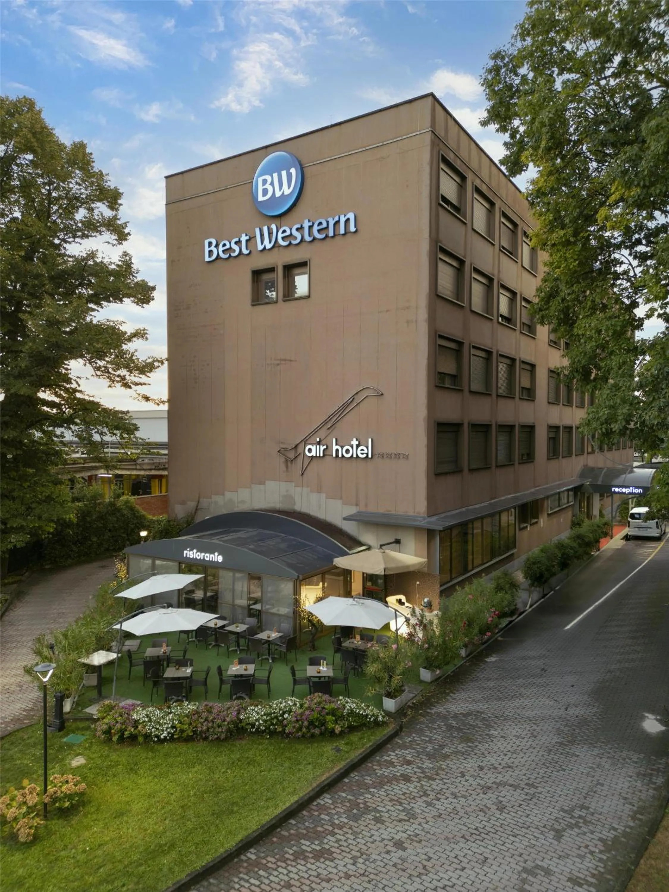 Property building in Best Western Air Hotel Linate