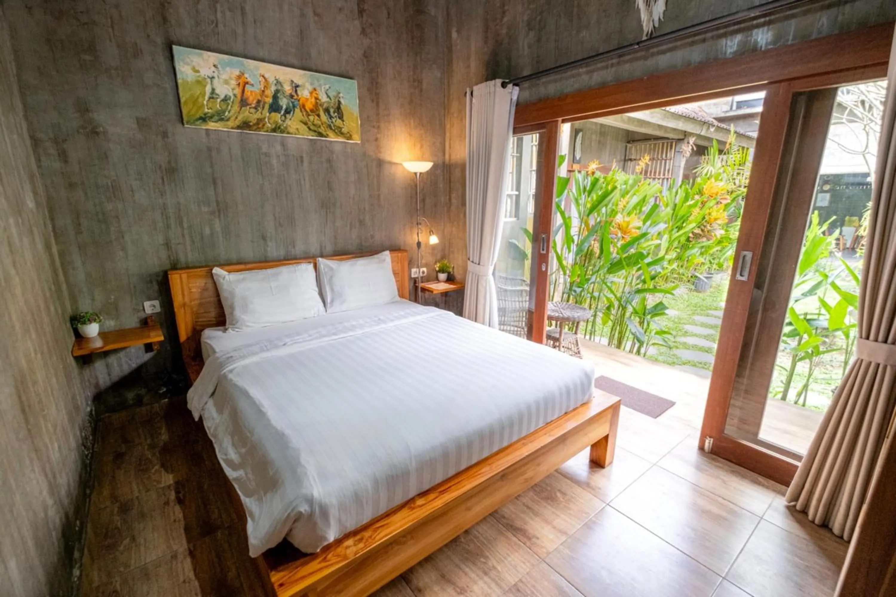 Bed in Elemento Homestay Badung