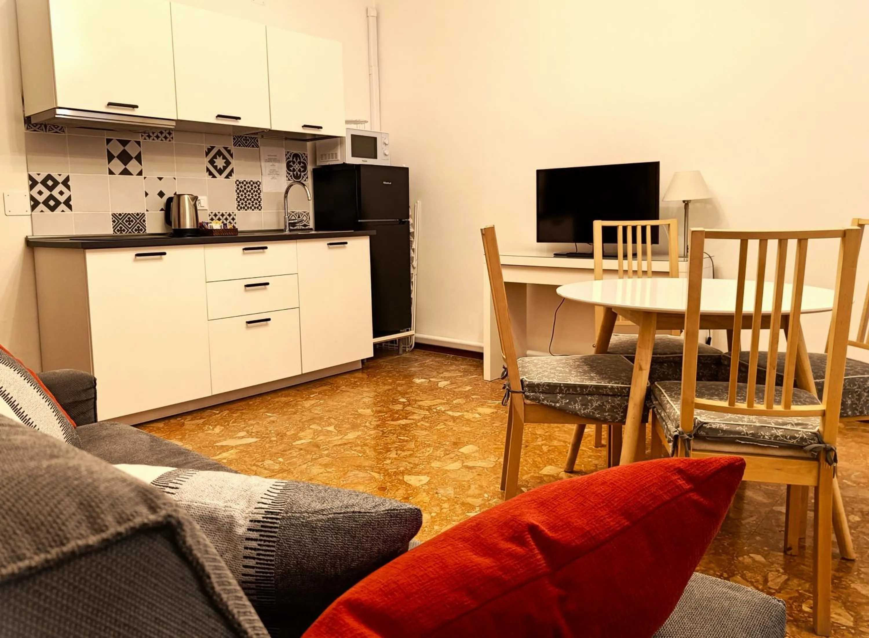 TV and multimedia in Hotel Guerrini