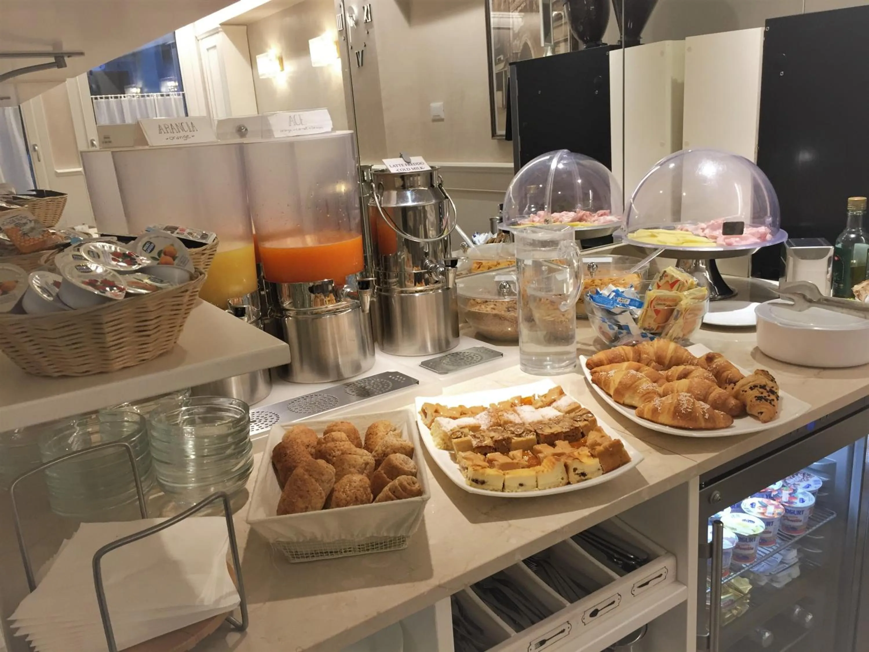 Food in Hotel Guerrini