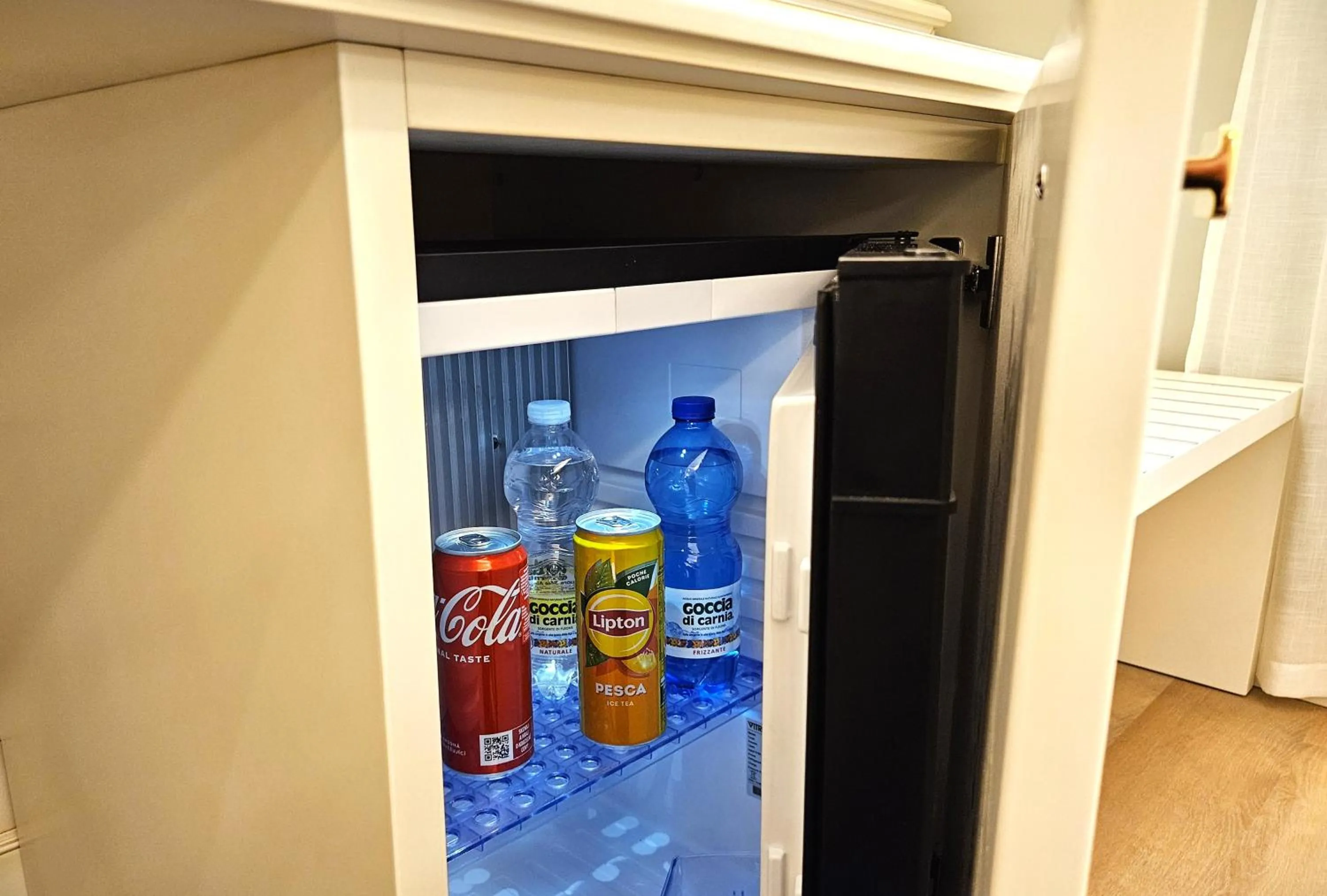 minibar in Hotel Guerrini