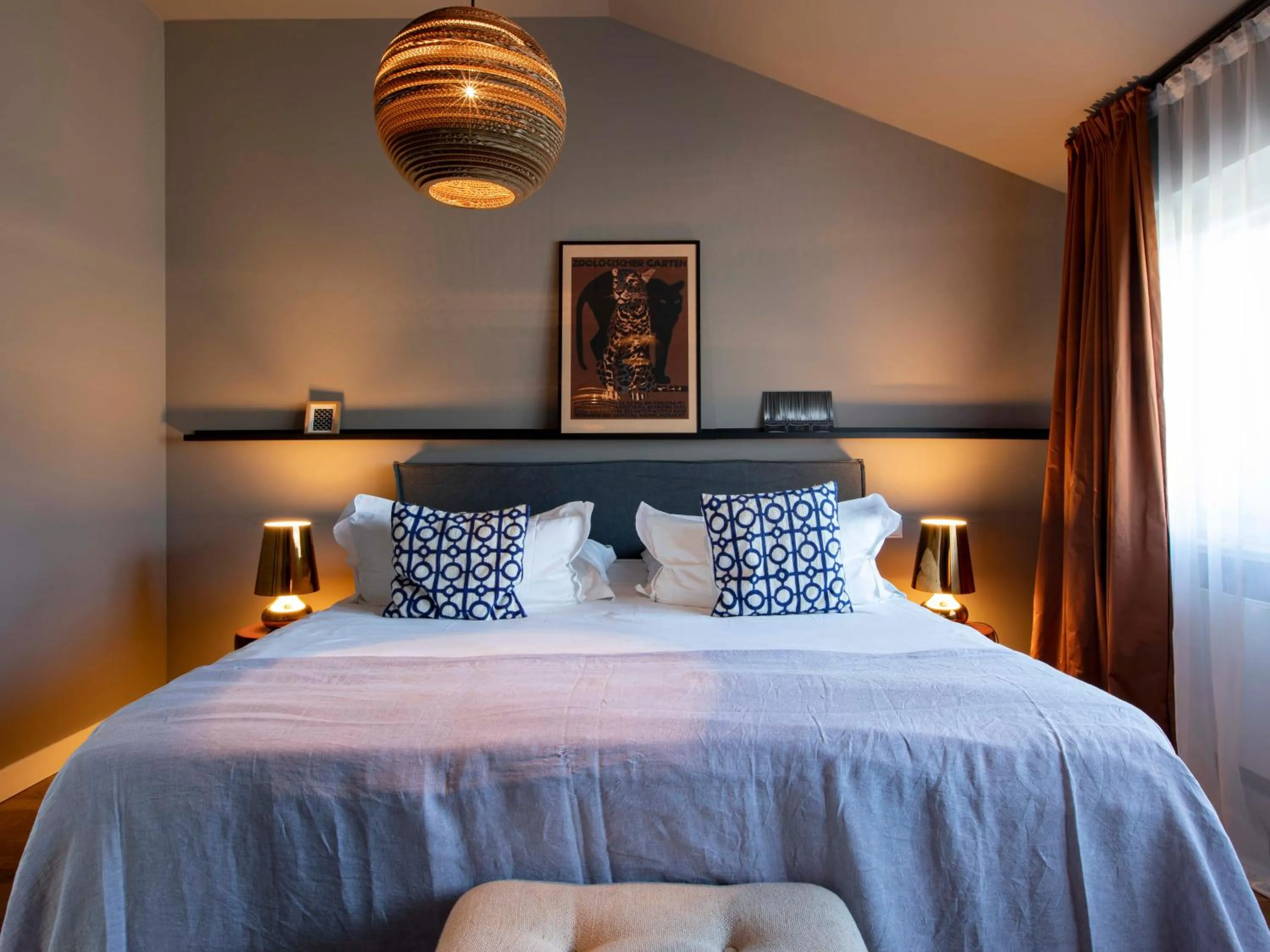 Bedroom, Bed in Gorki Apartments