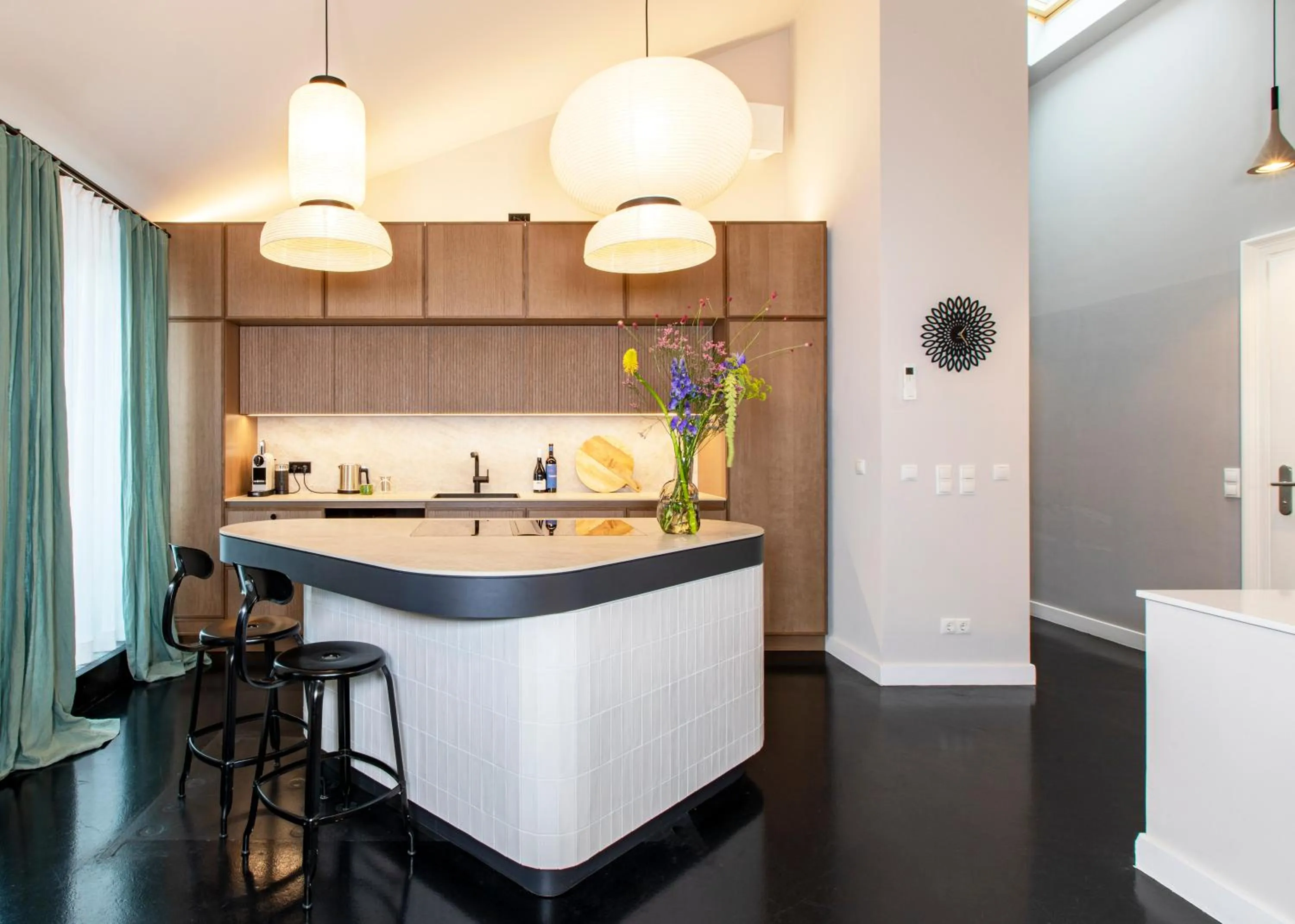 Kitchen or kitchenette in Gorki Apartments