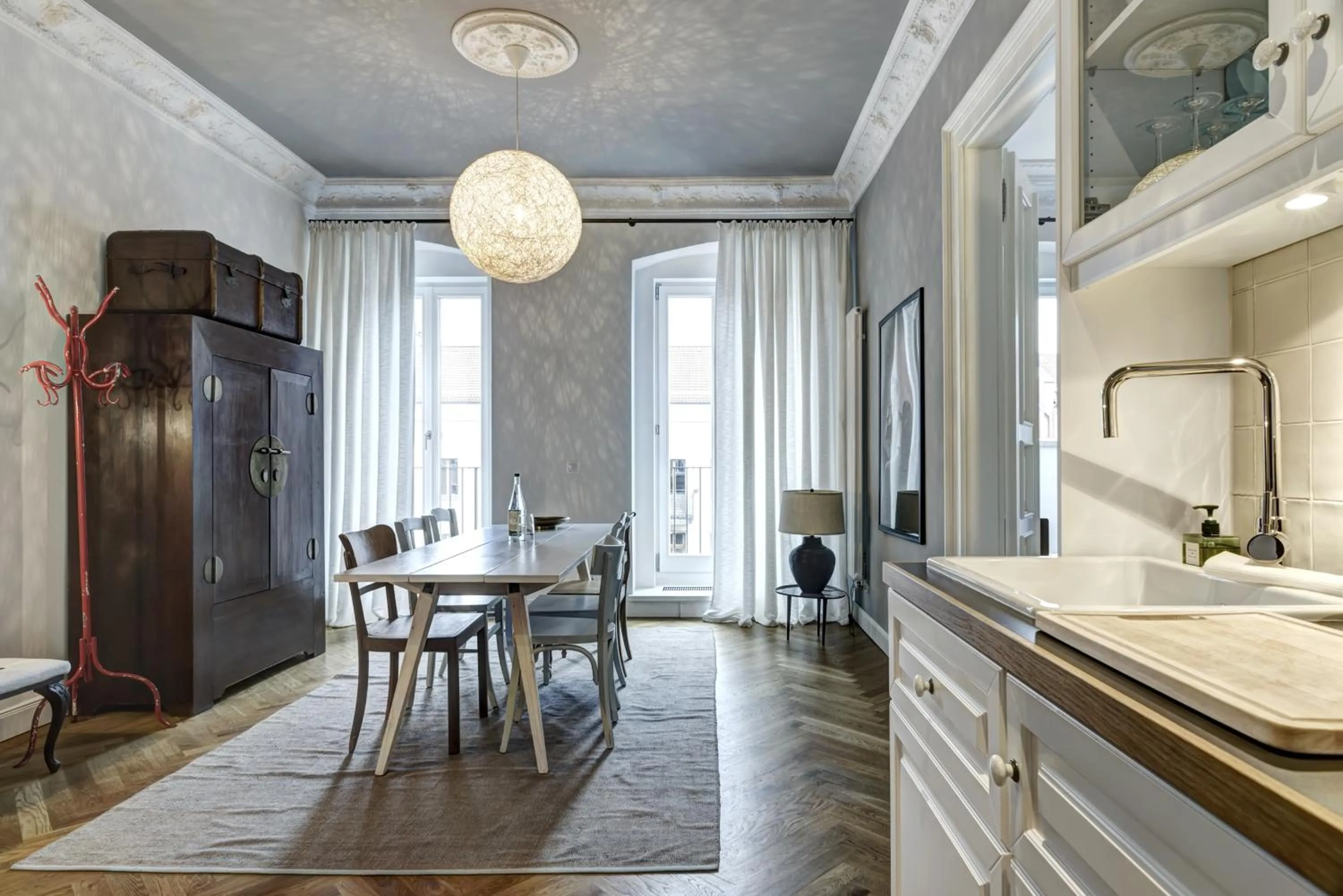 Kitchen or kitchenette in Gorki Apartments