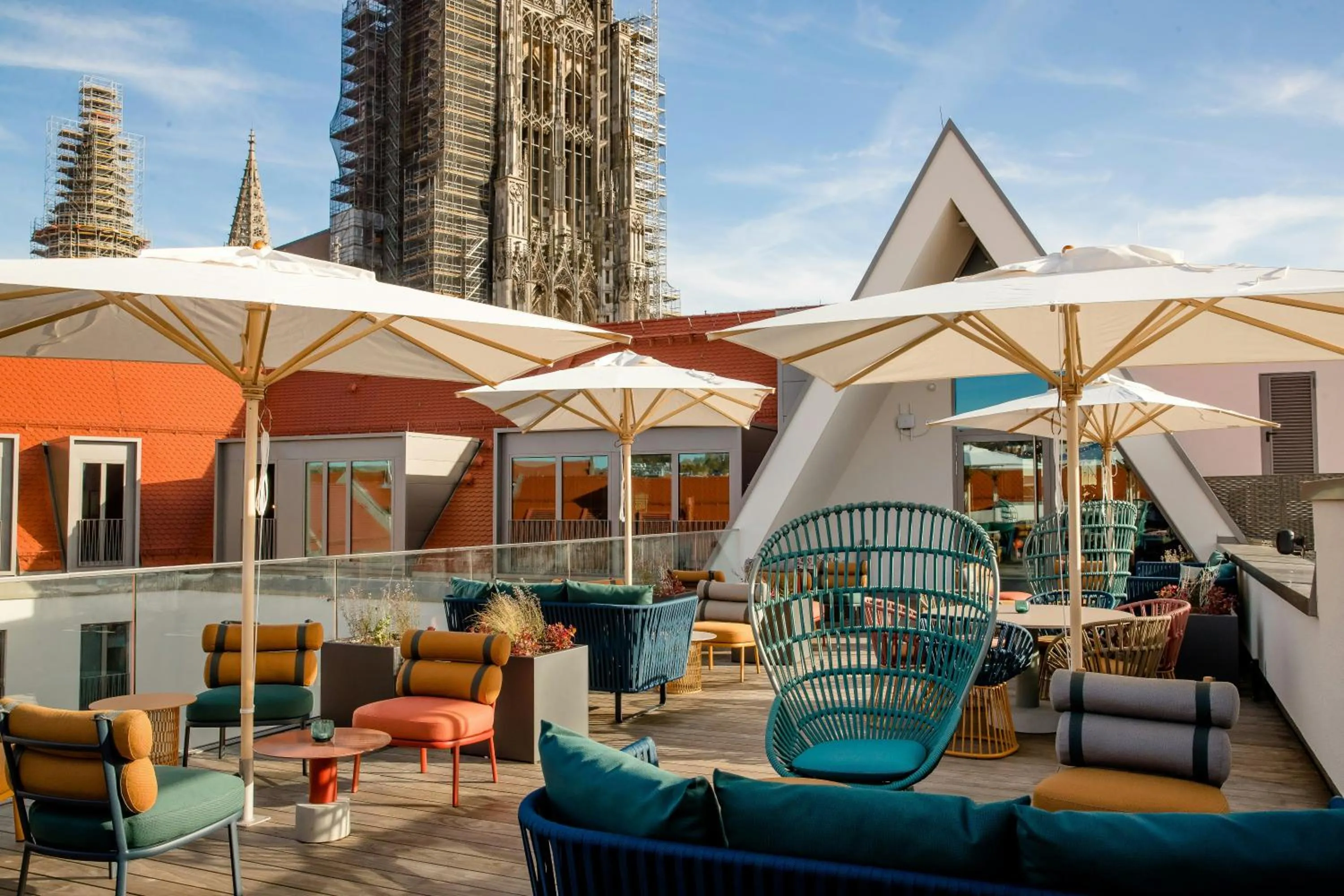 Lounge or bar in Motel One Ulm