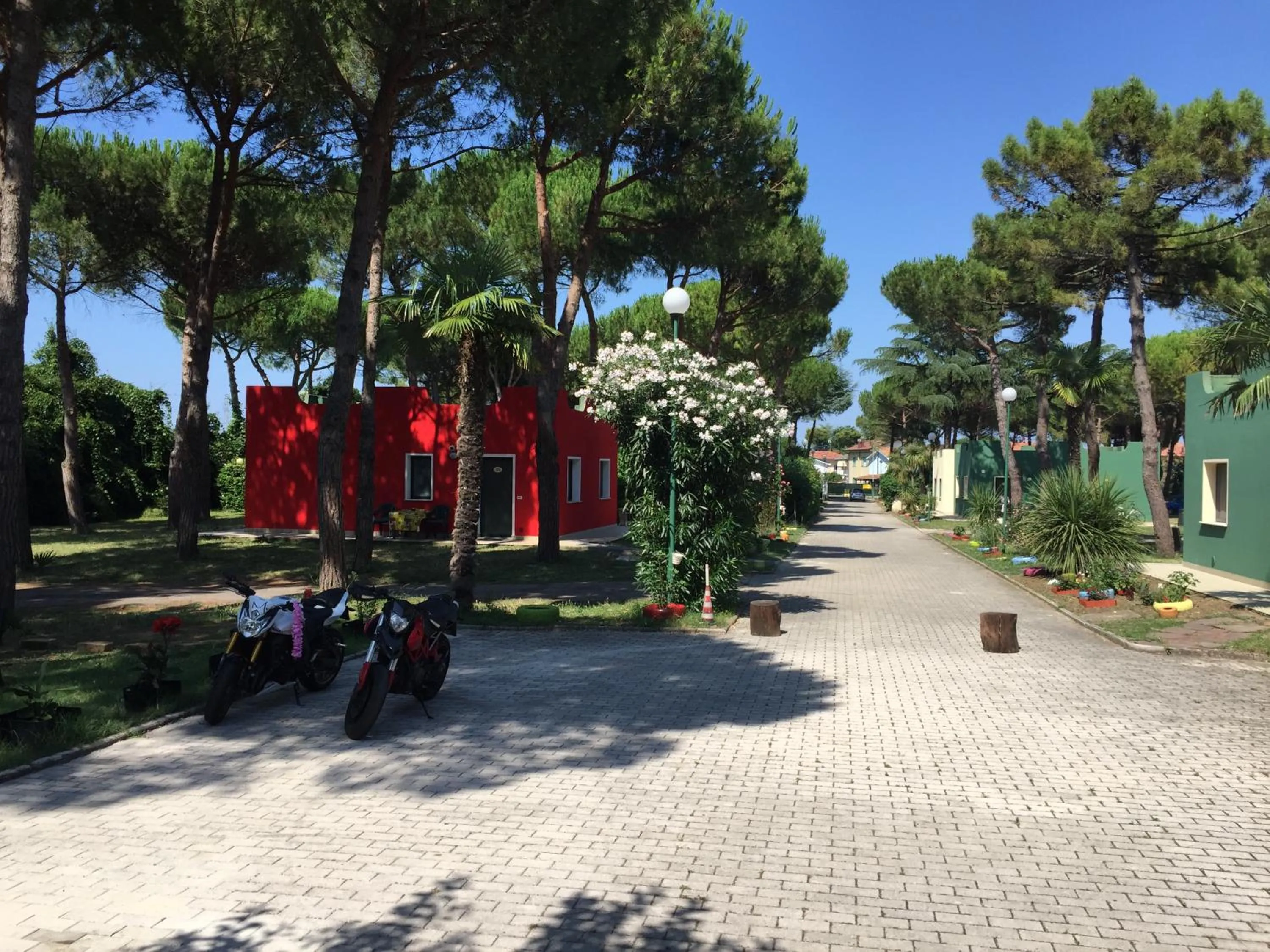 Garden in Villaggio Mithos