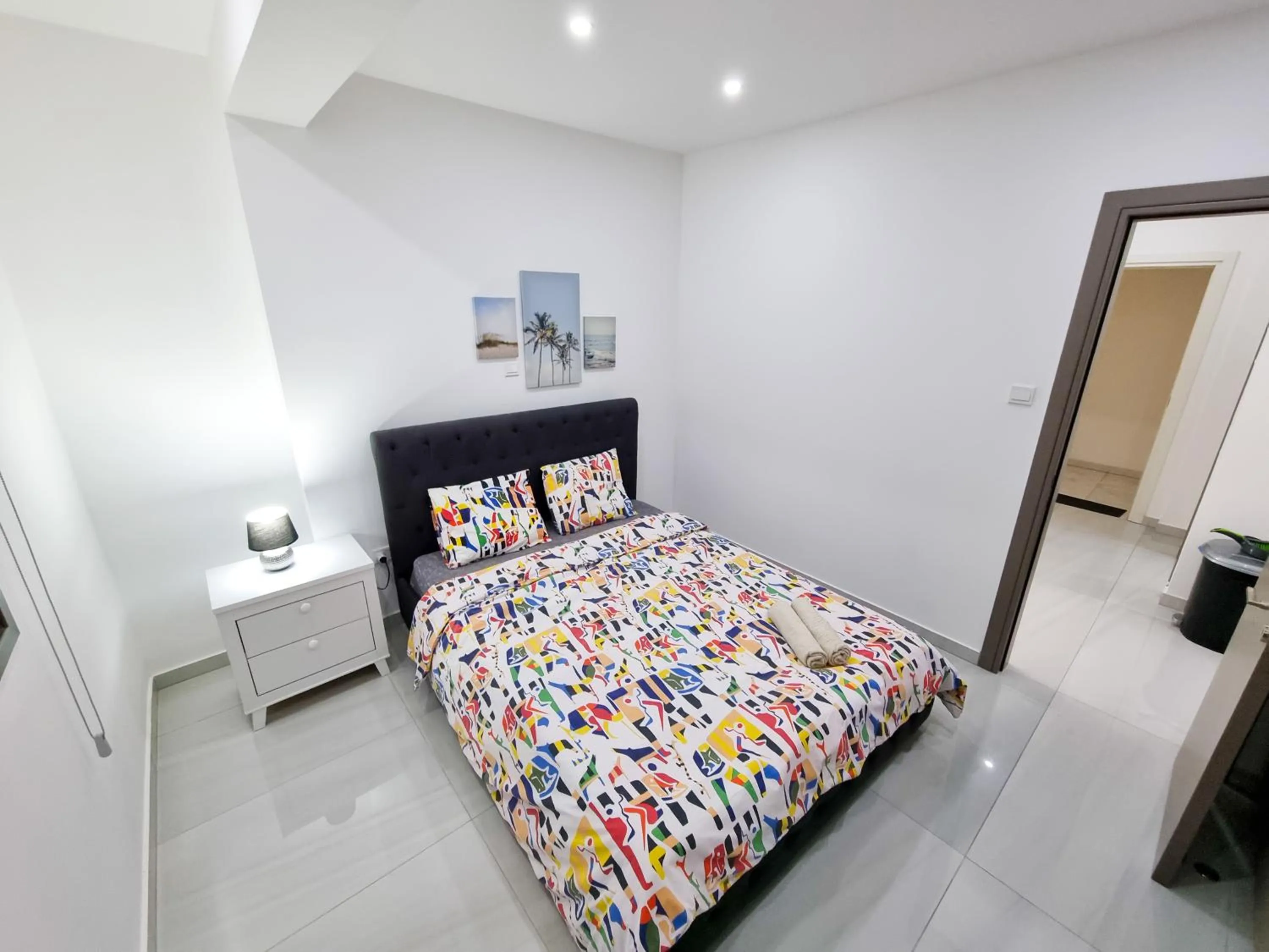 Bedroom, Bed in Sea La Vie Seaview Apartment