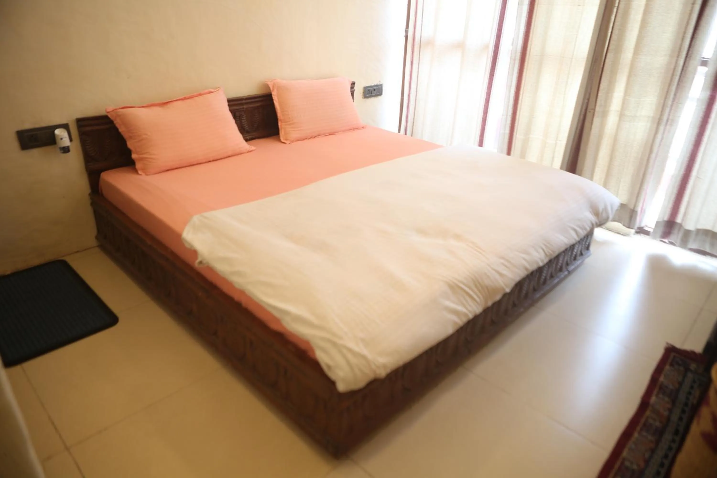 Bed in Vedic Dham Ganga