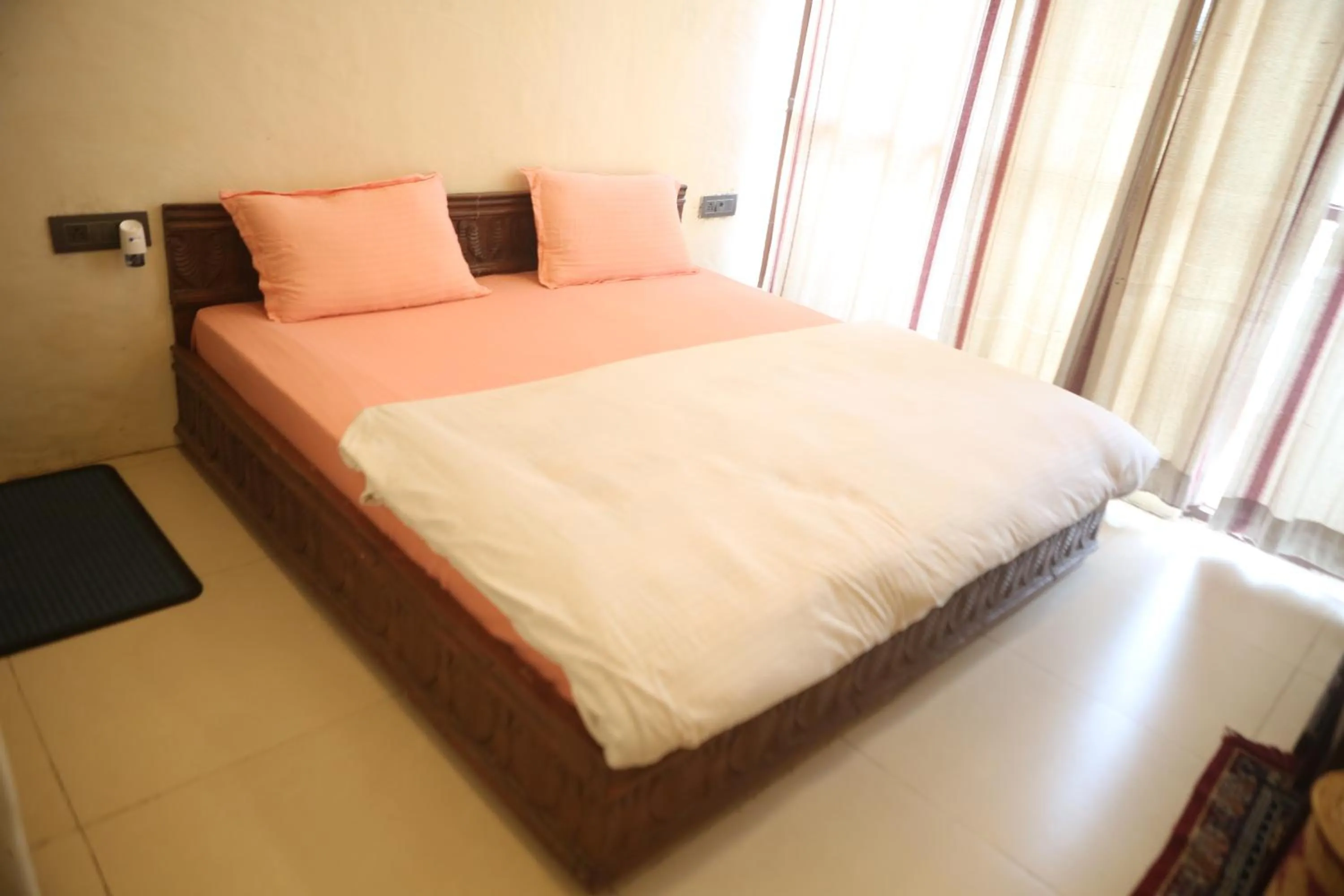 Bed in Vedic Dham Ganga