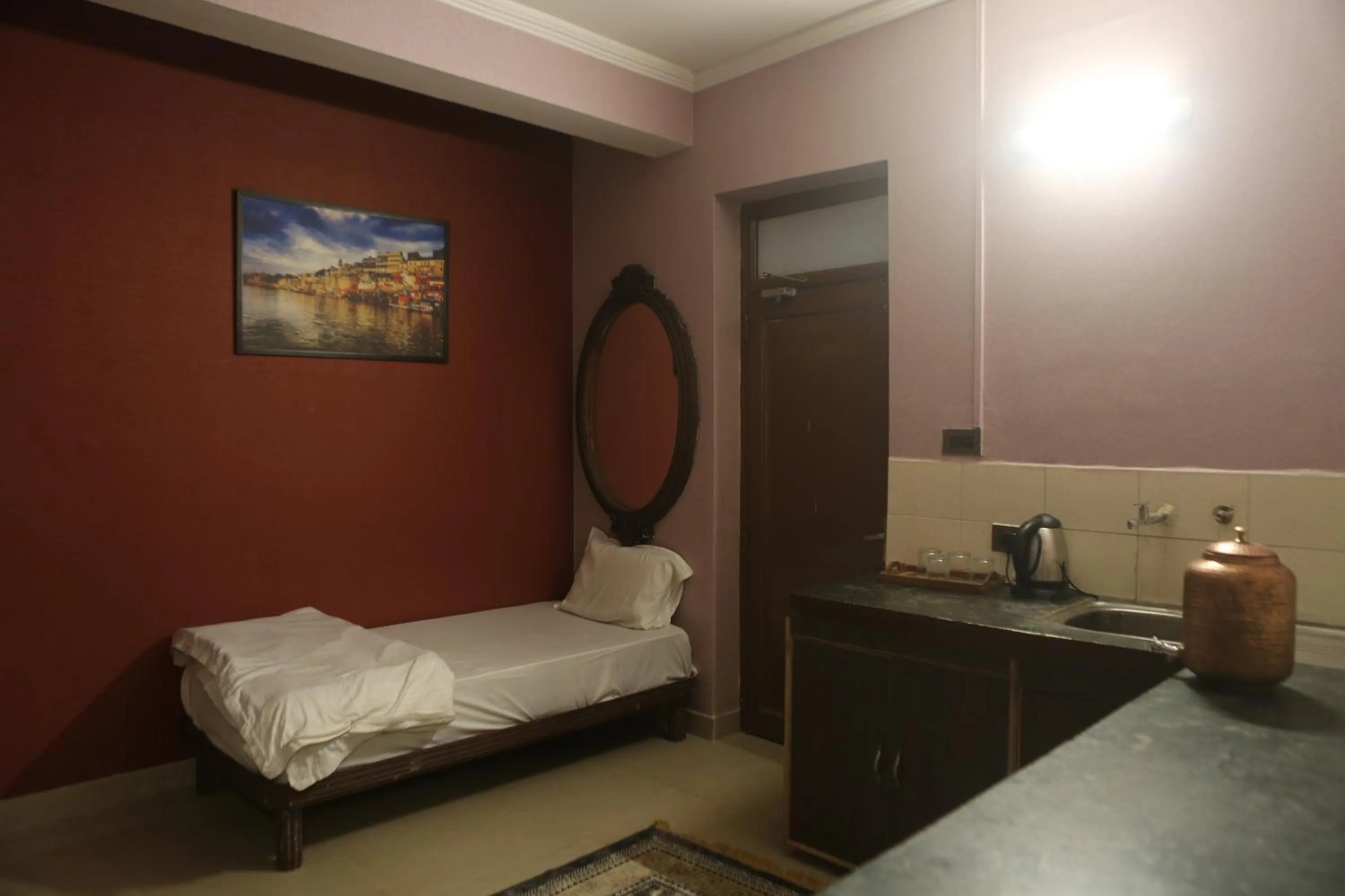 Bed in Vedic Dham Ganga