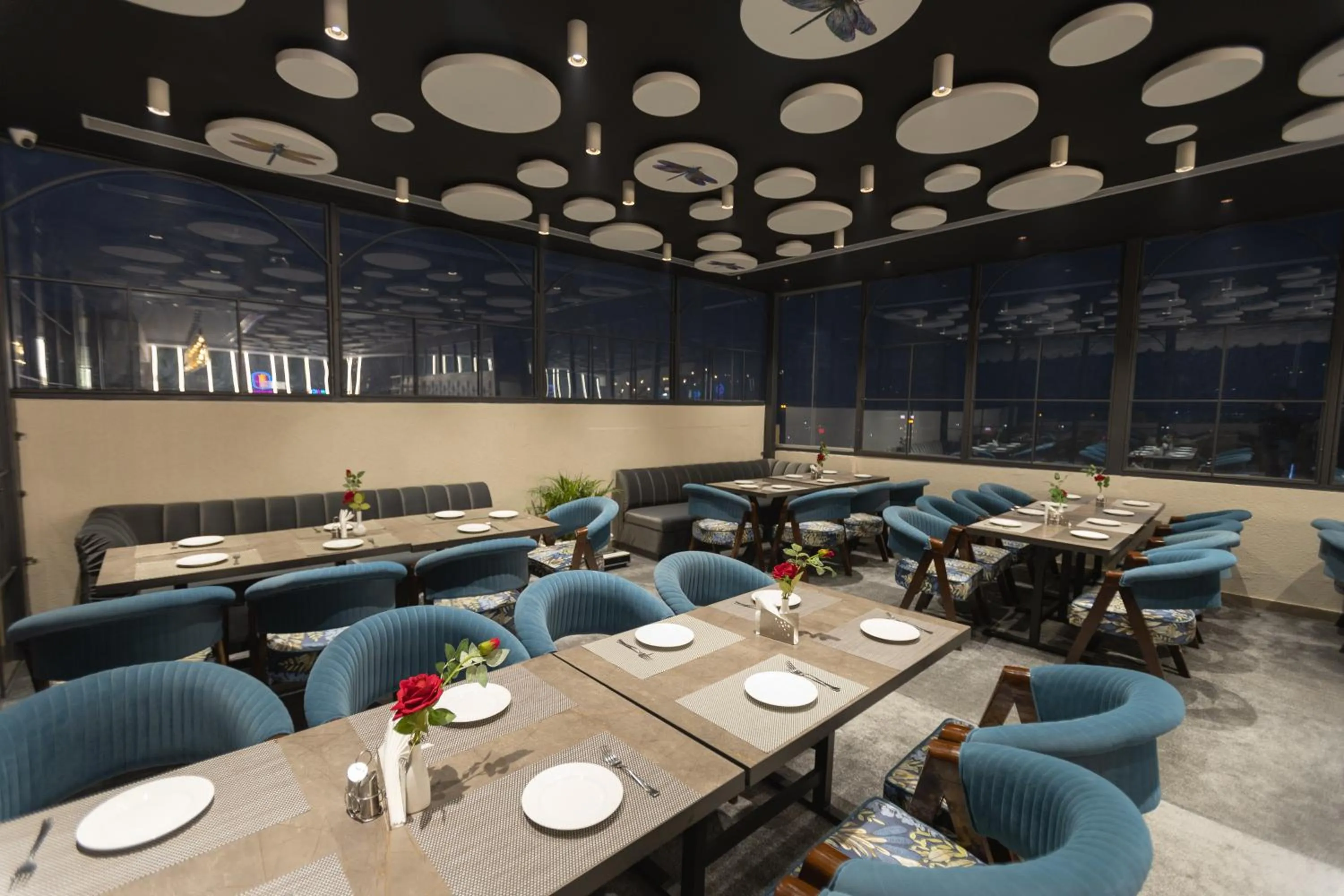 Restaurant/places to eat in Country Inn Hall of Heritage, Amritsar