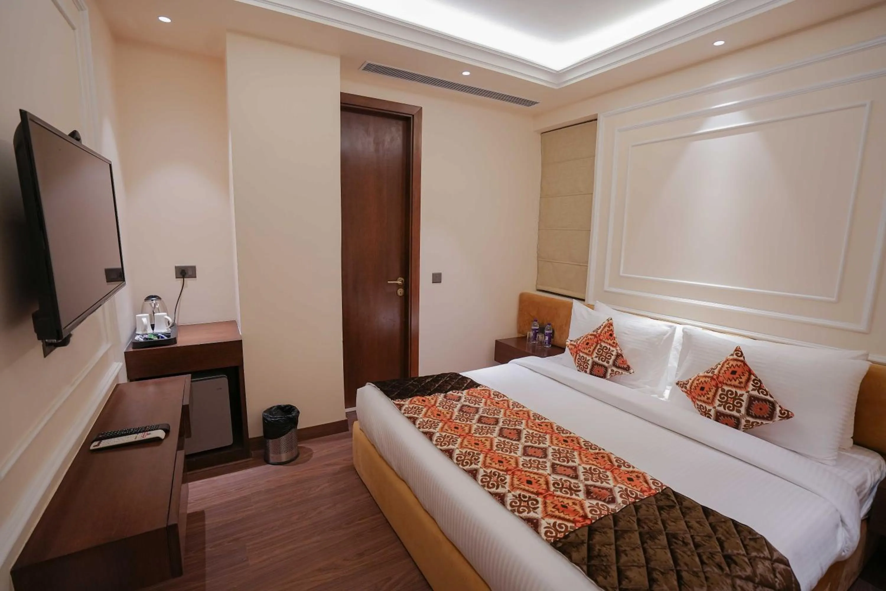 Bed in Country Inn Hall of Heritage, Amritsar