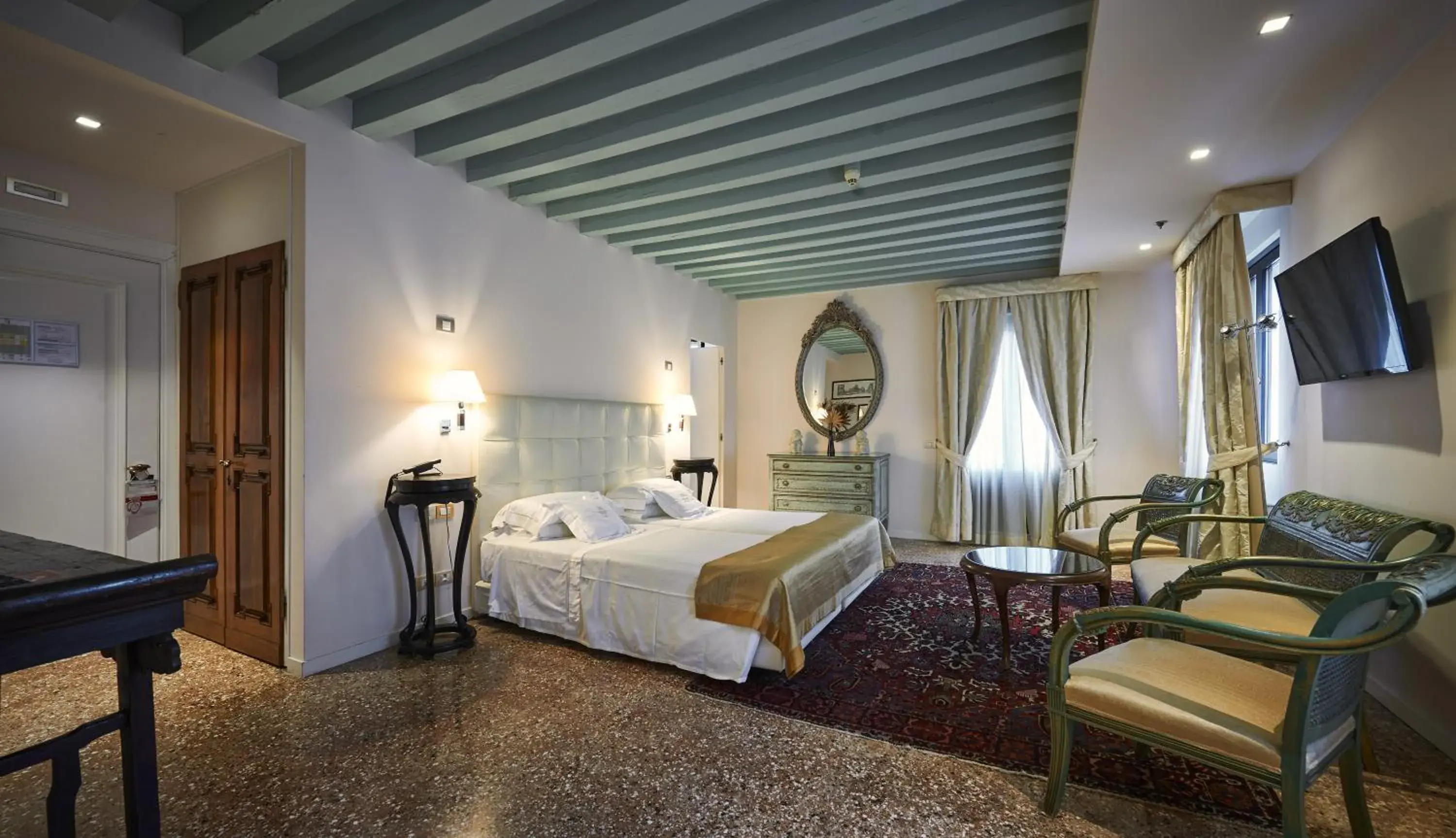 Deluxe Double or Twin Room in Ca' Nigra Lagoon Resort Adults Only Deluxe Double or Twin Room in Ca' Nigra Lagoon Resort Adults Only