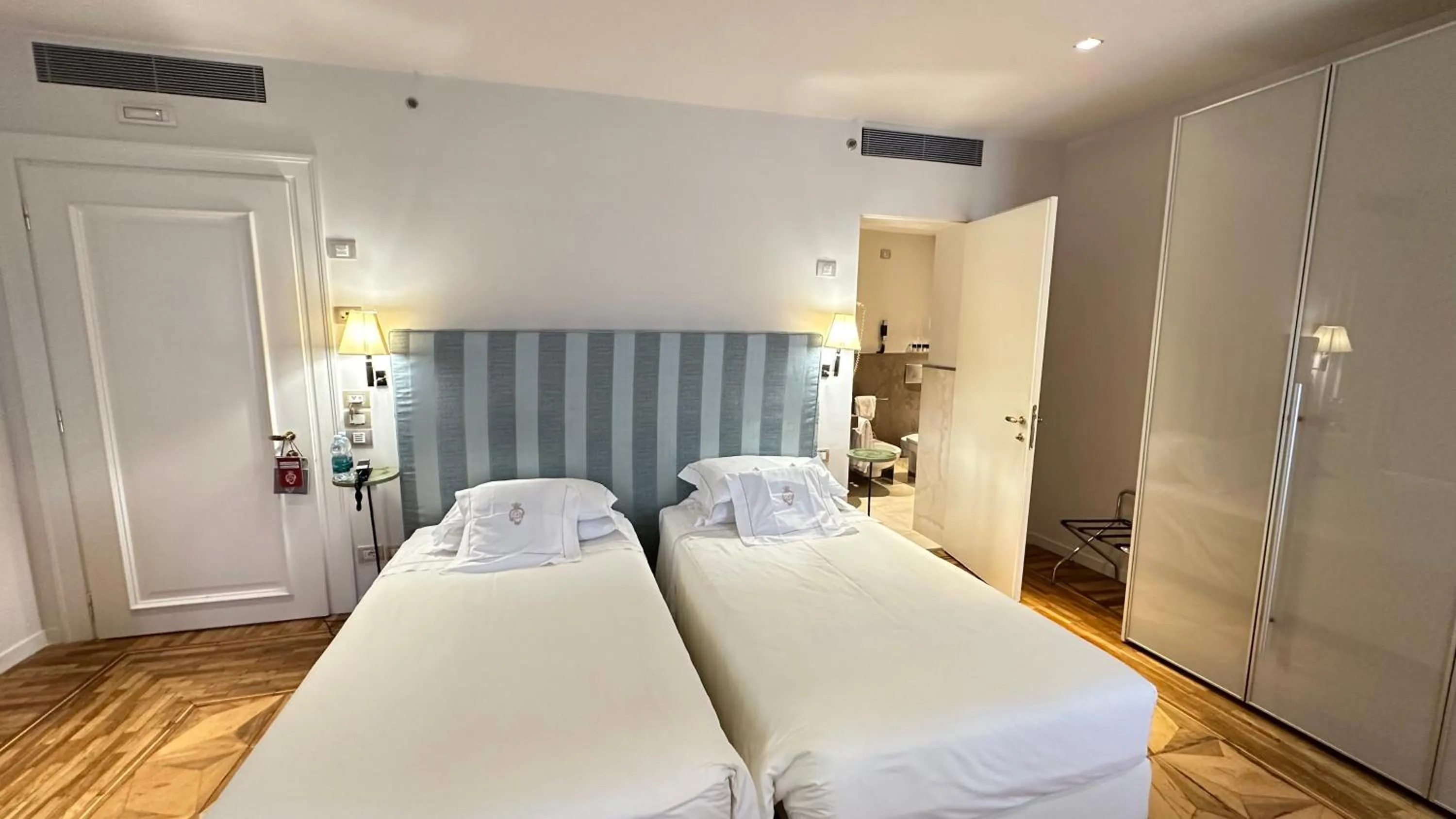 Bedroom, Bed in Ca' Nigra Lagoon Resort