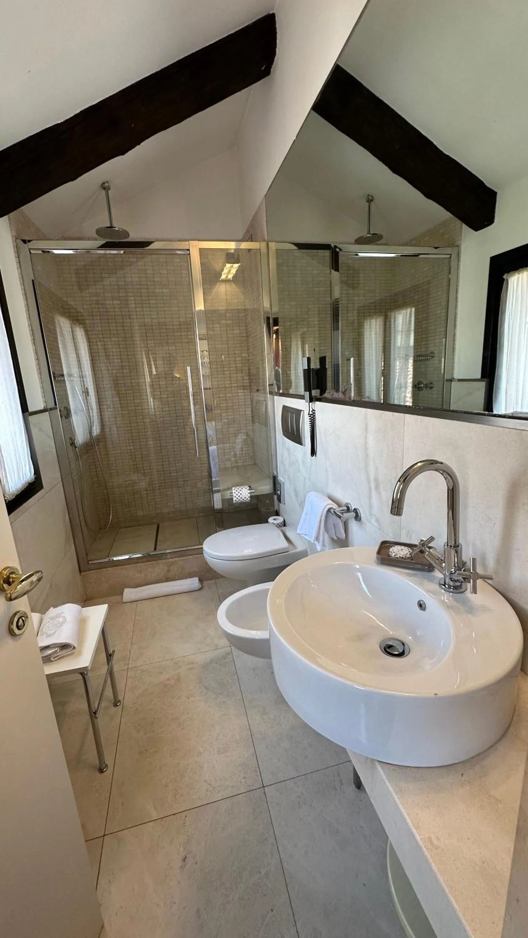 Bathroom in Ca' Nigra Lagoon Resort