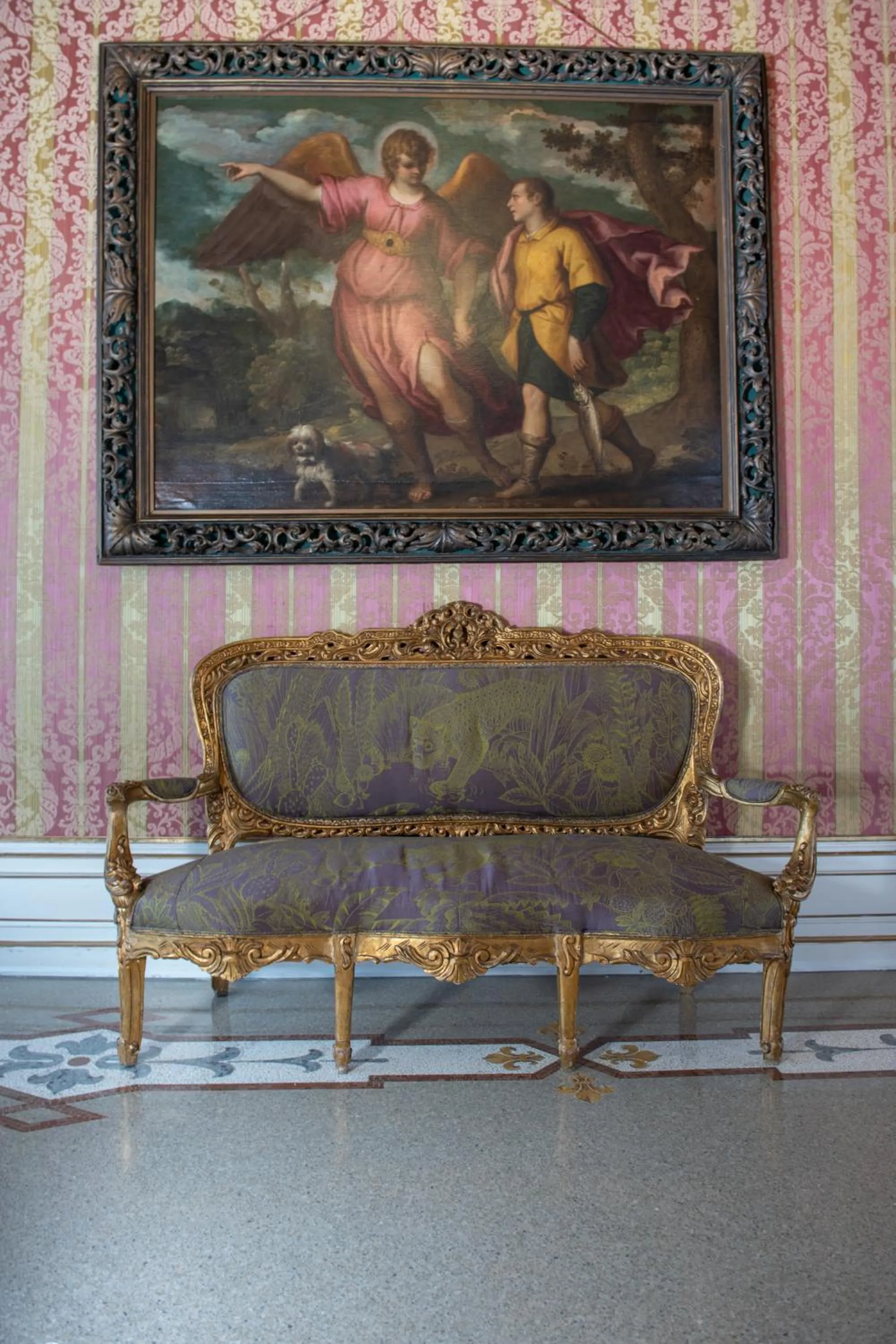 Decorative detail in Ca' Nigra Lagoon Resort