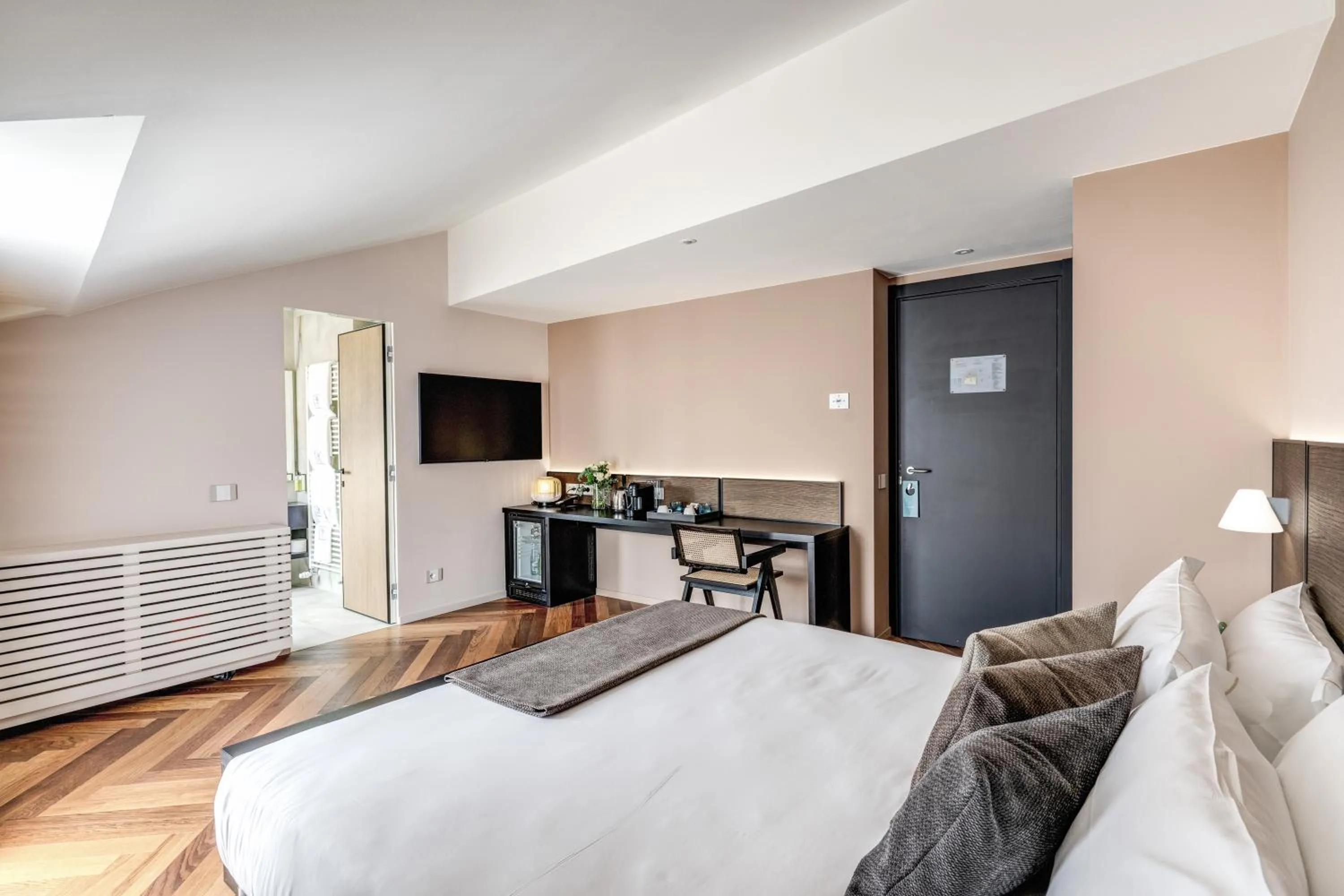 Bedroom, Bed in Plinius Lifestyle Hotel Lake Como