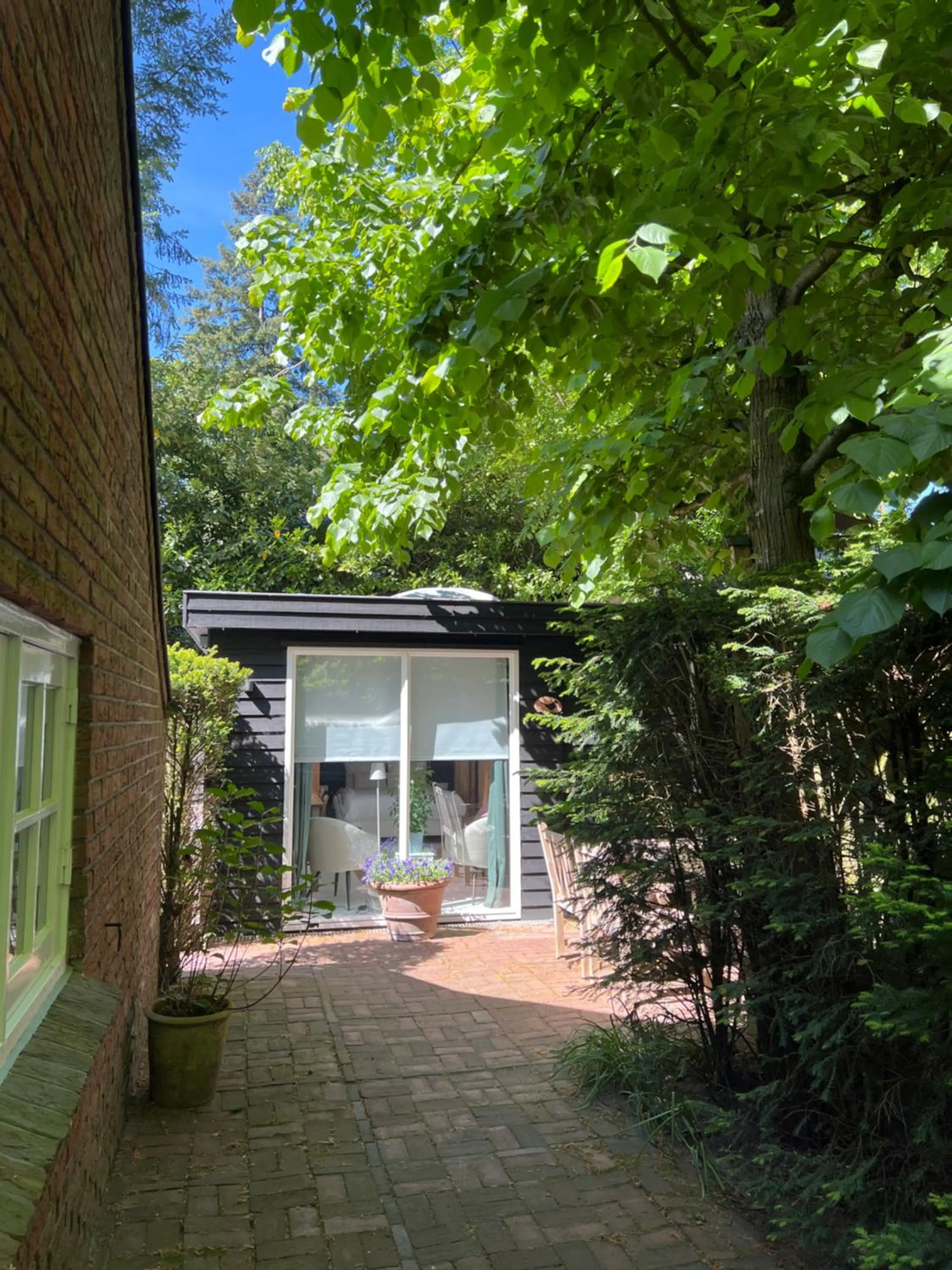 Property building in de Merel