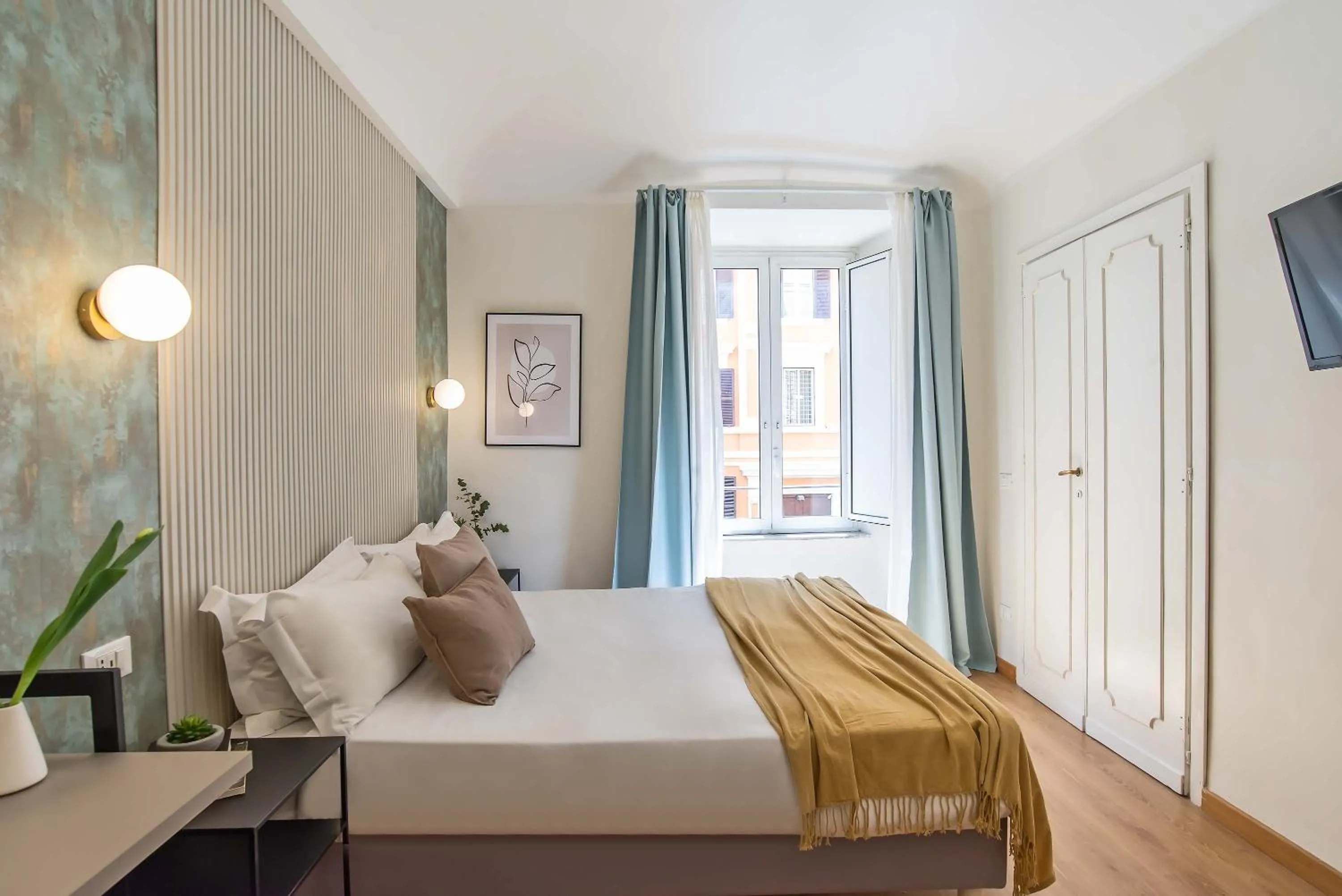 Bed in 94Rooms Vatican Guest House- Scipioni