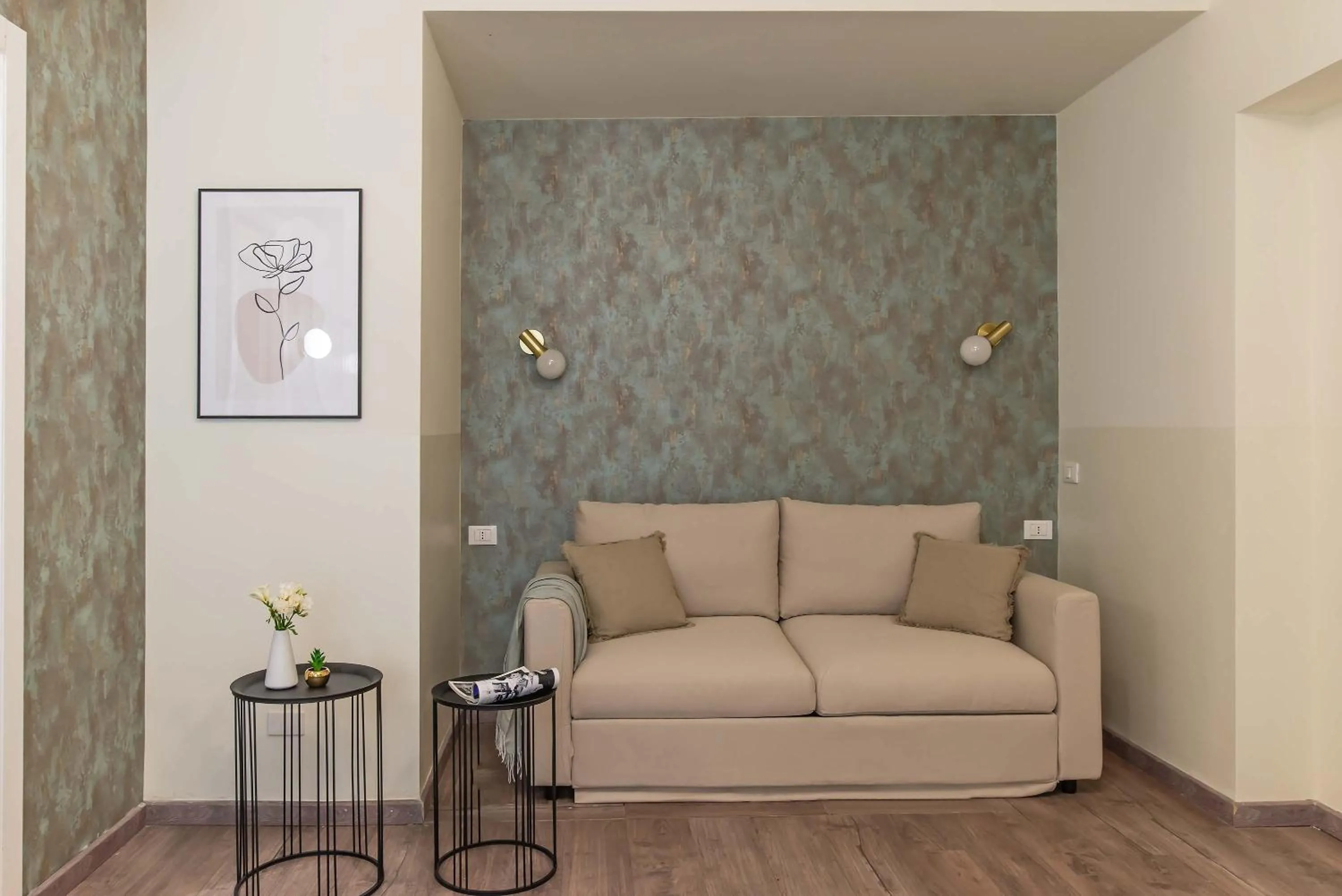 Living room in 94Rooms Vatican Guest House- Scipioni