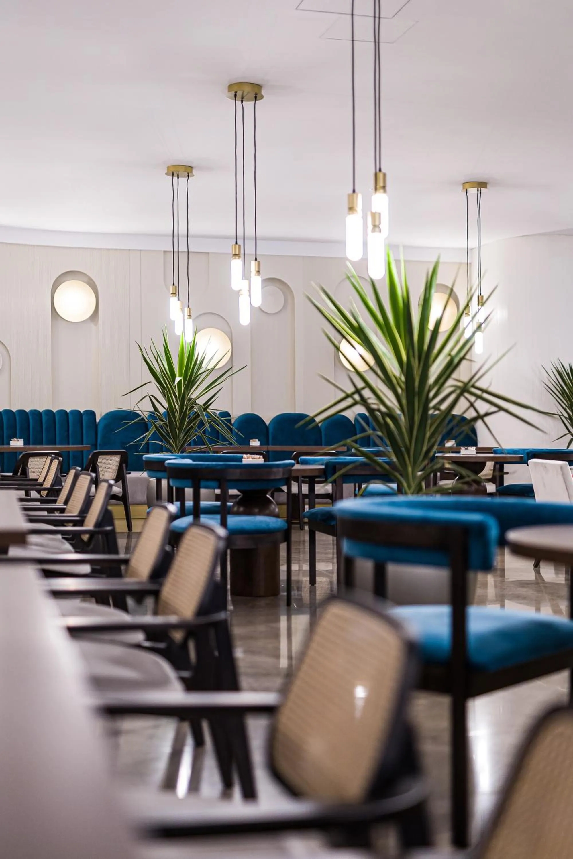 Restaurant/places to eat in Crowne Plaza Belgrade by IHG