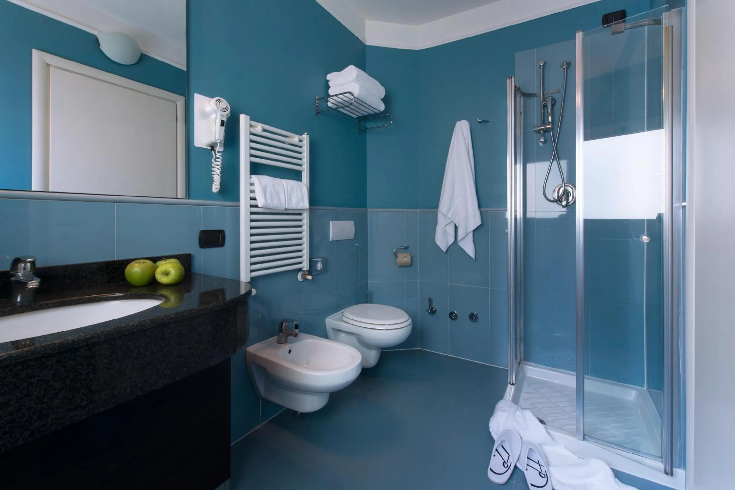 Bathroom in CDH Hotel La Spezia