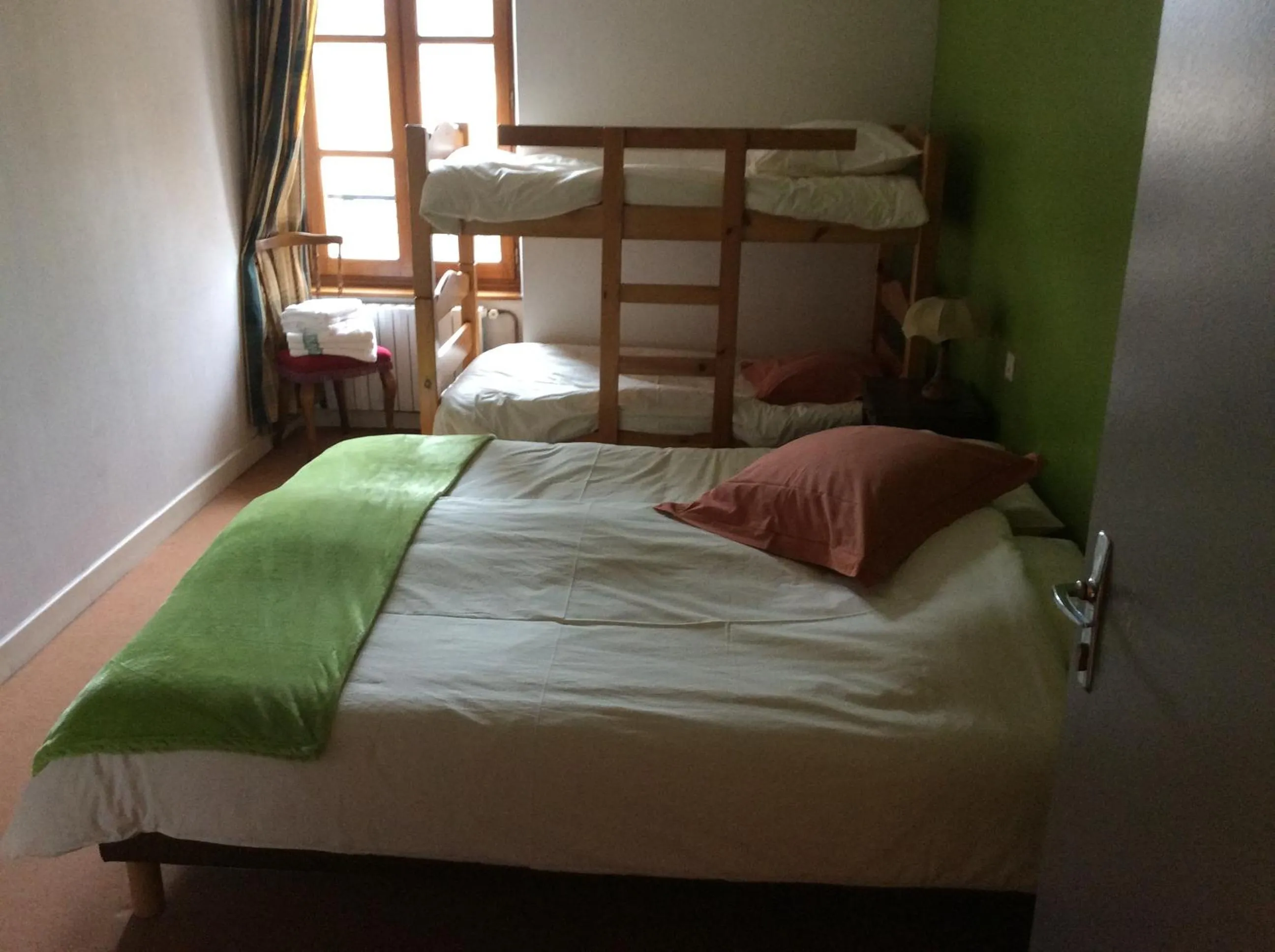 Bedroom, Bed in Chambres d'hôtes - Domaine de la Grangeotte