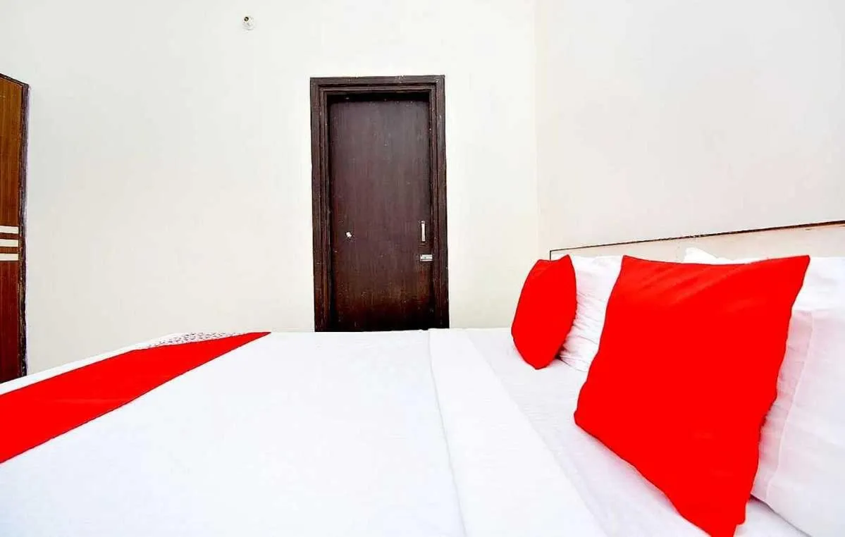 Bedroom, Bed in Hotel O Prince Paradise