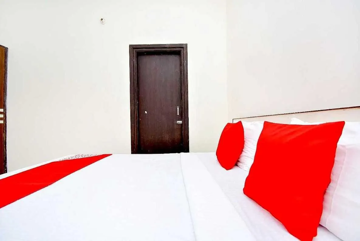 Bedroom, Bed in Hotel O Prince Paradise