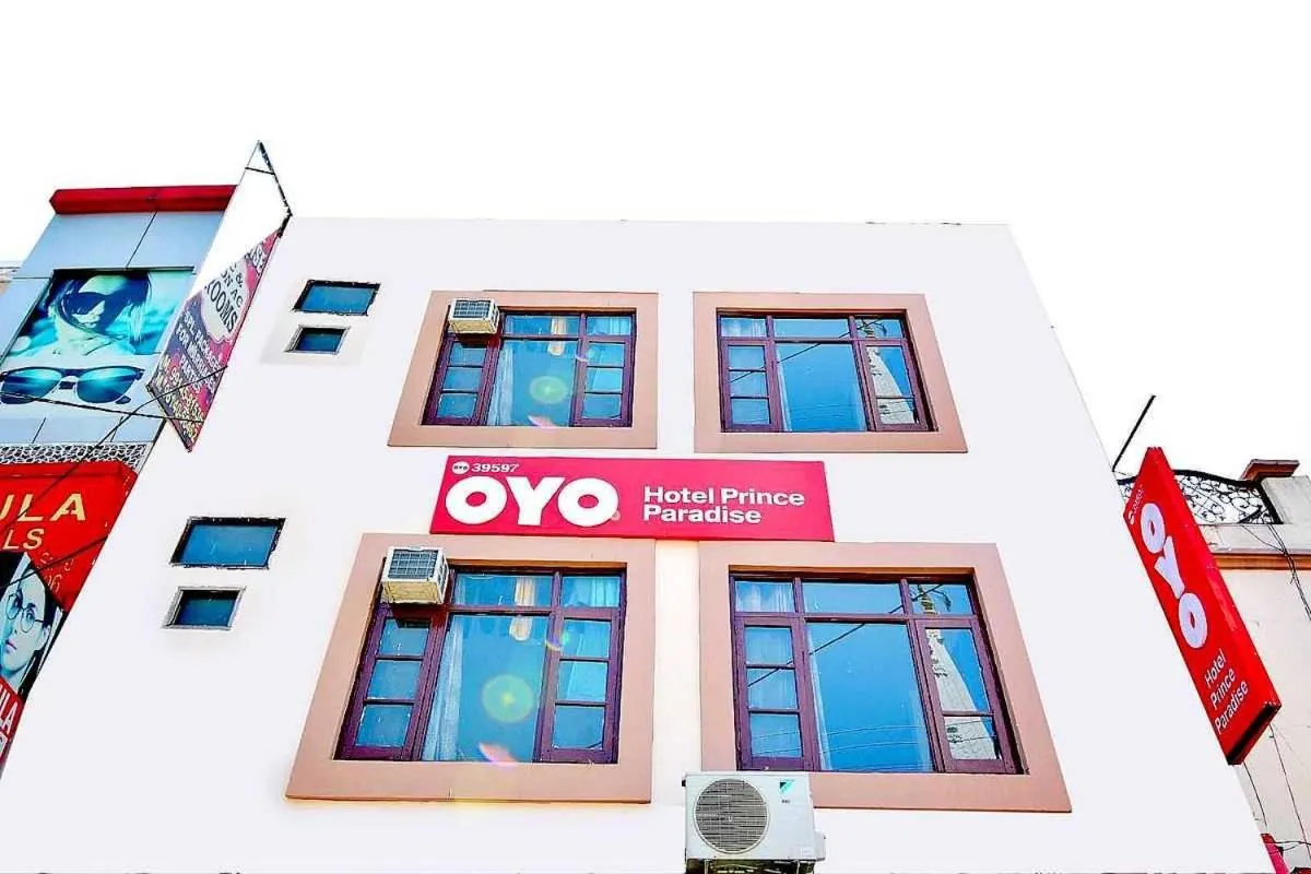 Facade/entrance in Hotel O Prince Paradise