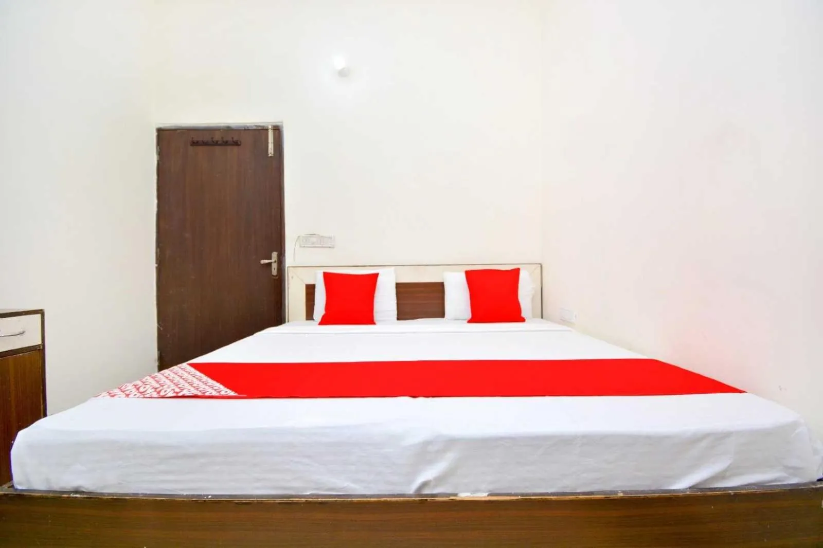 Bedroom, Bed in Hotel O Prince Paradise