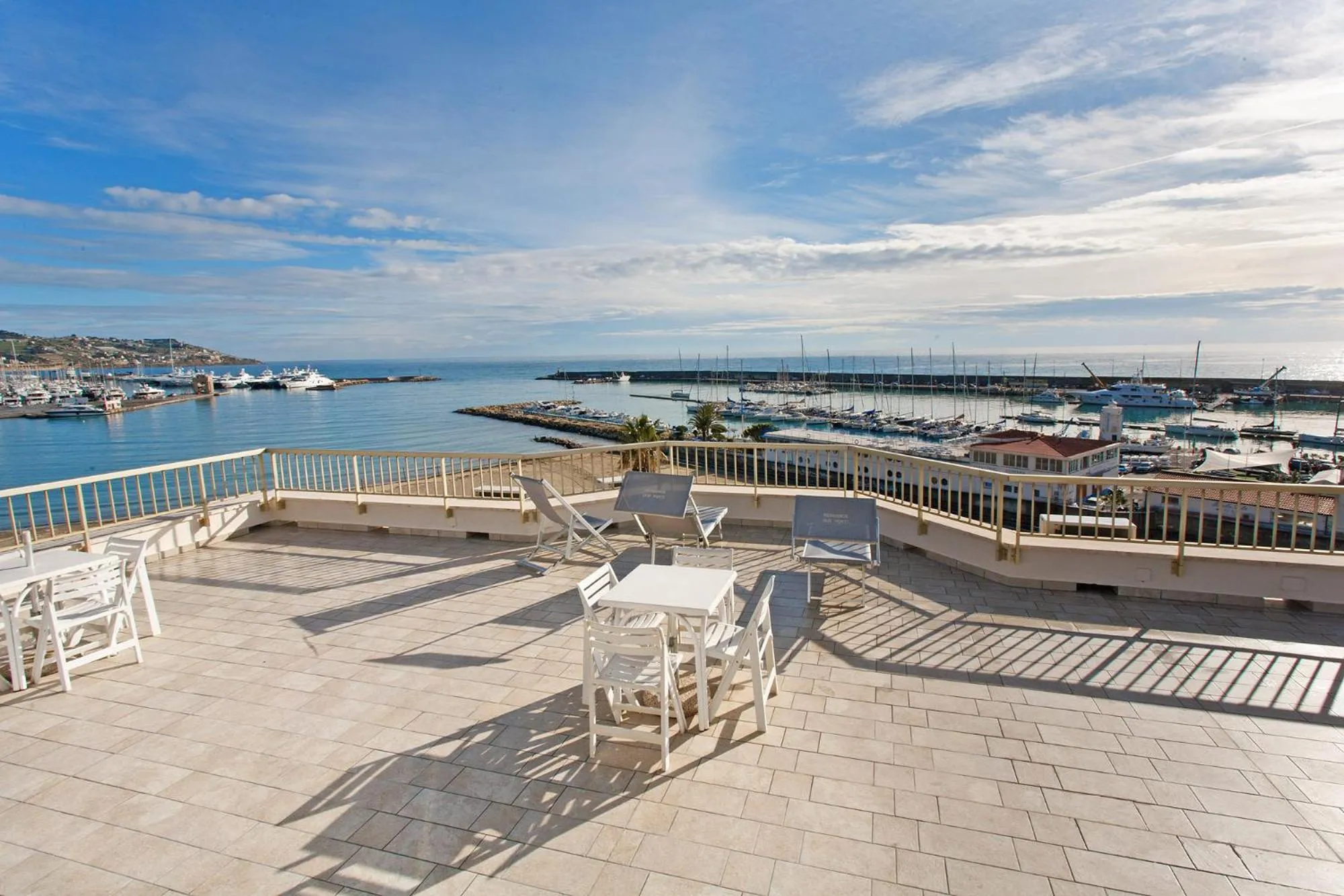 Residence Dei Due Porti