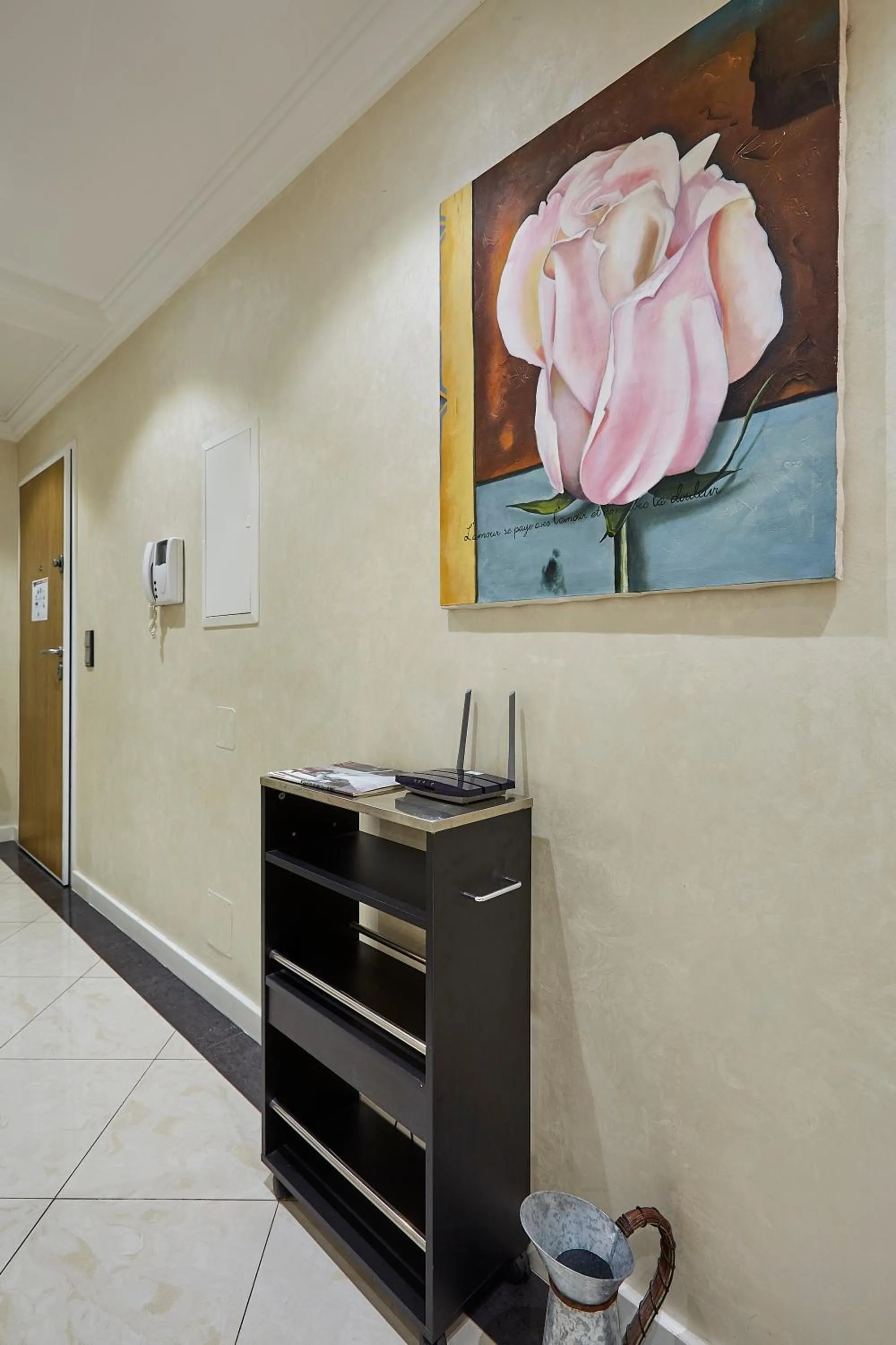 Facade/entrance in The Queen Luxury Apartments - Villa Cortina