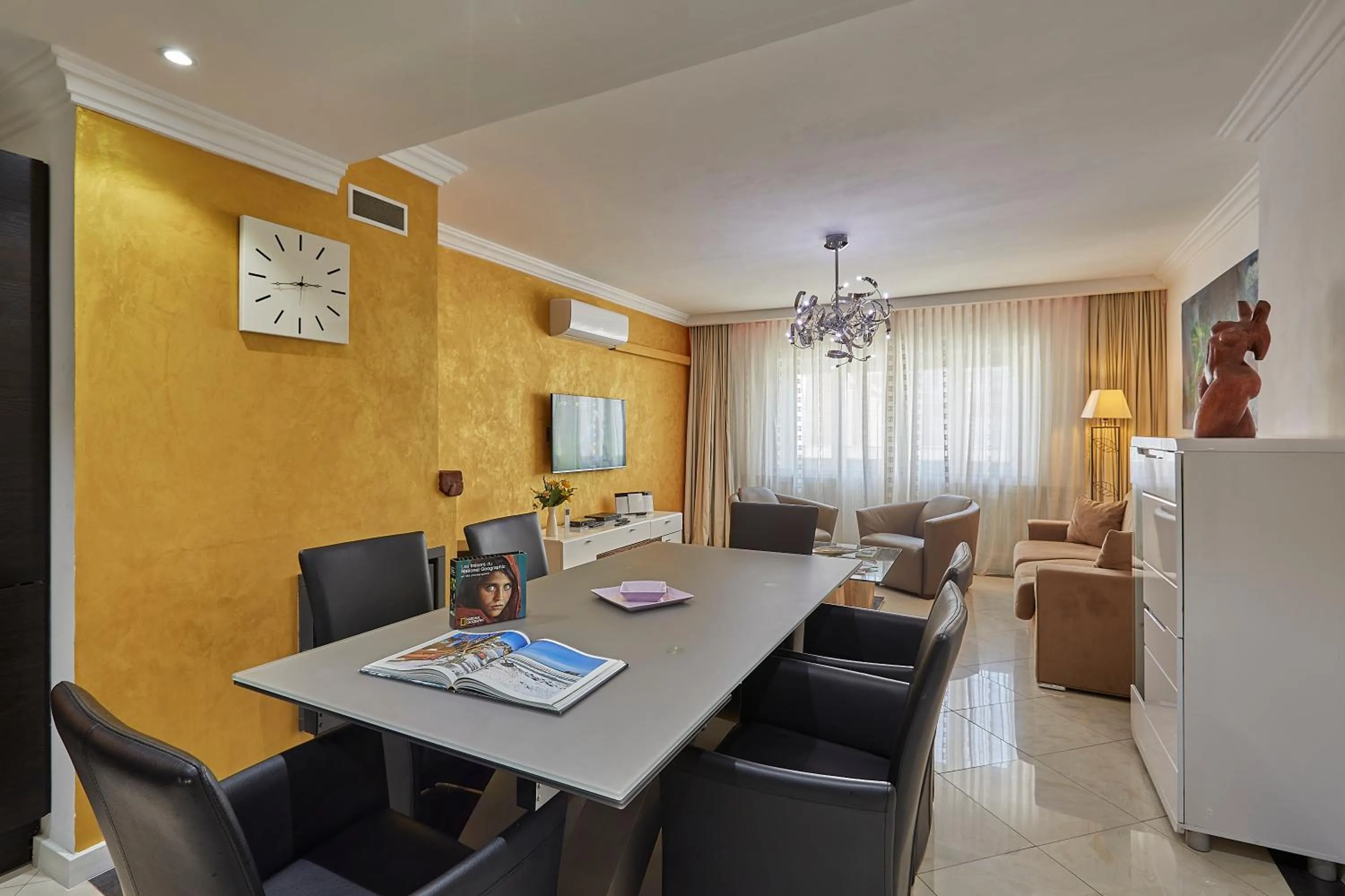 Seating area in The Queen Luxury Apartments - Villa Cortina