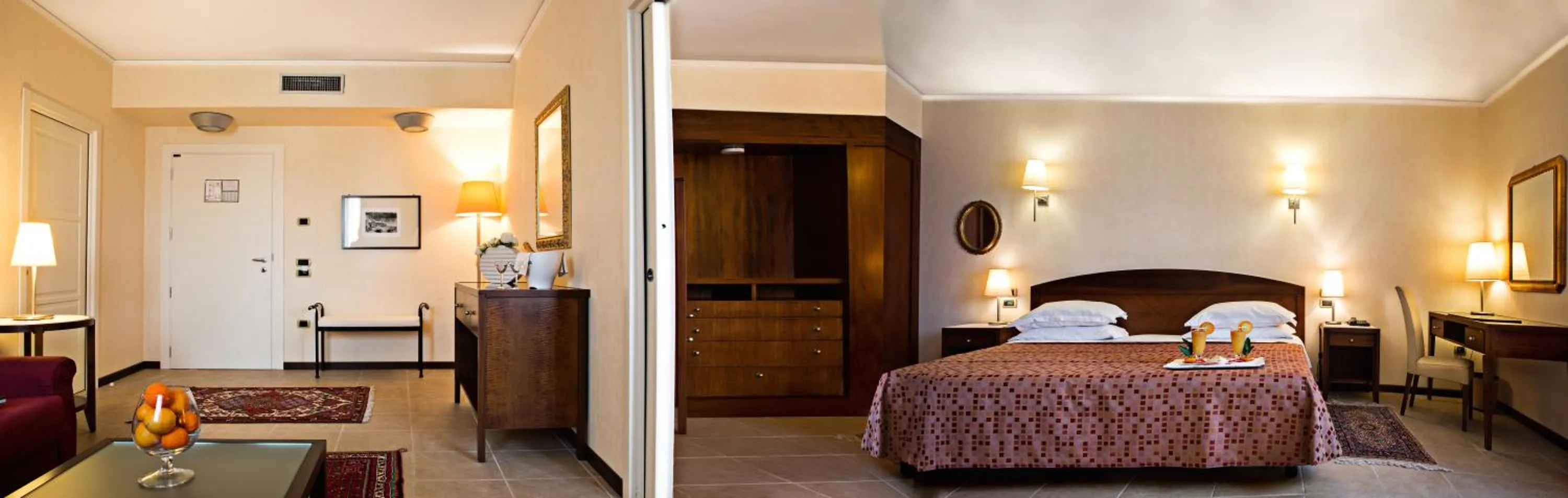 Pool view in Grand Hotel Paestum