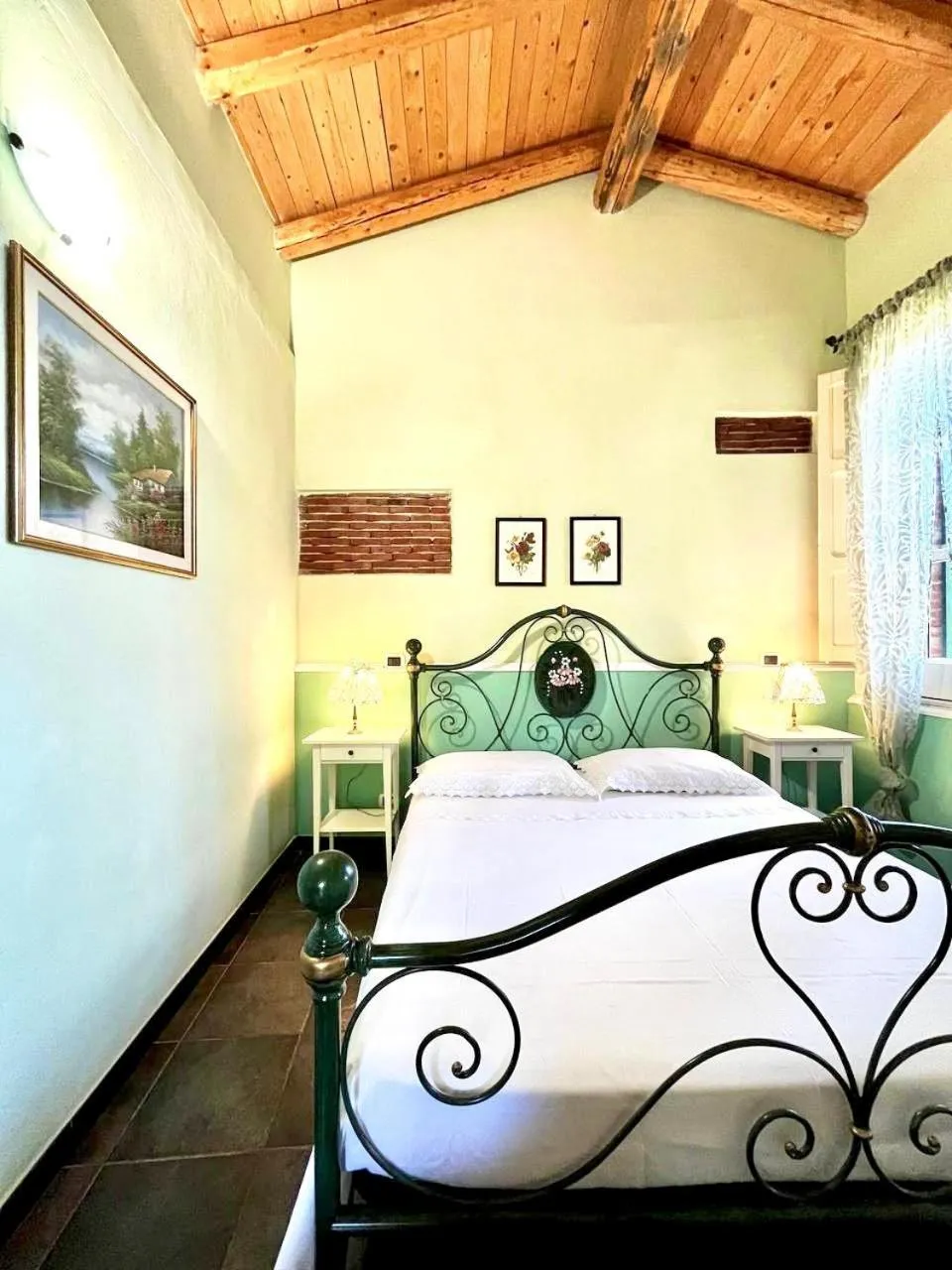 Bed in Case Di Loco Castro