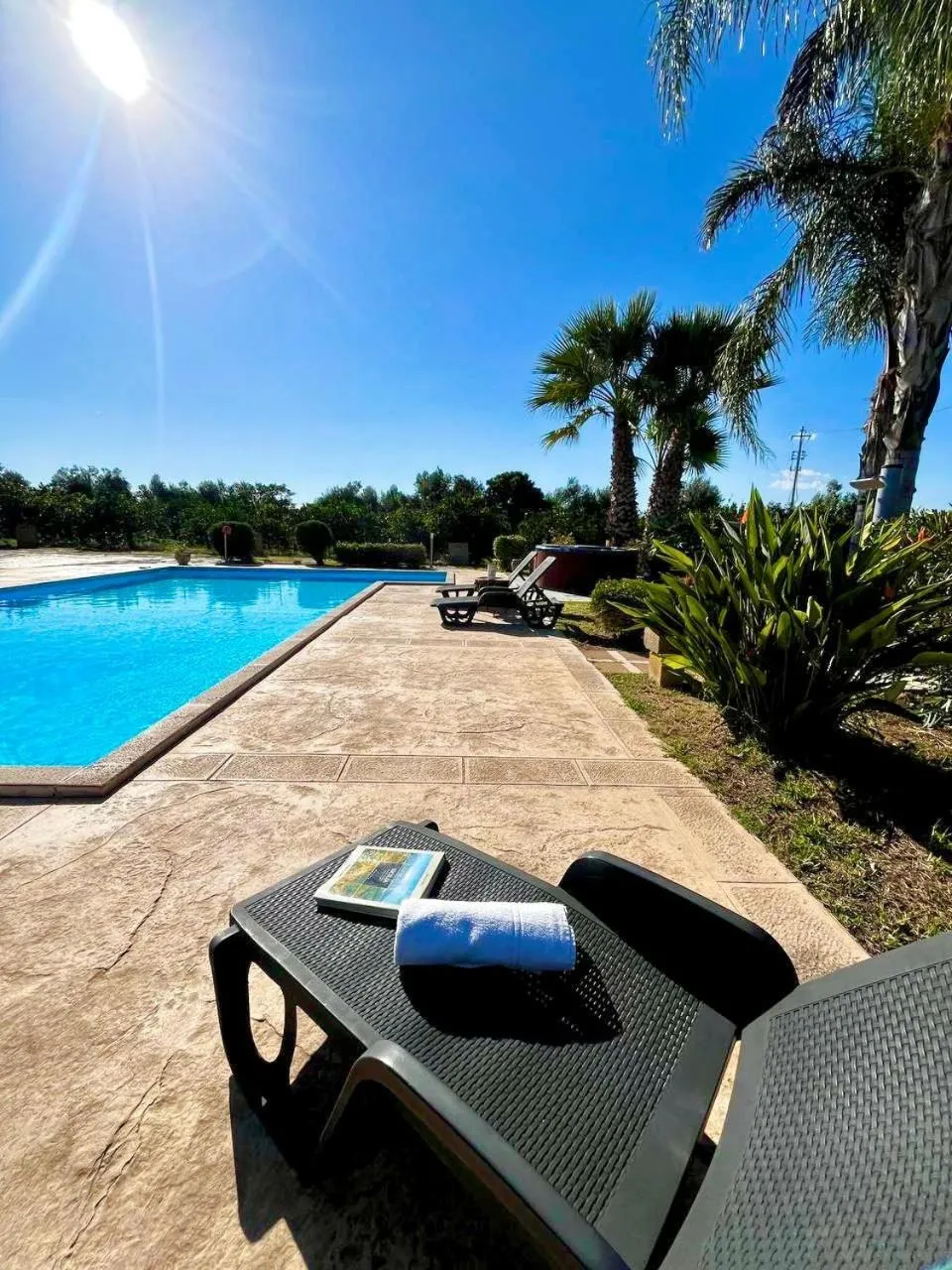 Swimming pool in Case Di Loco Castro