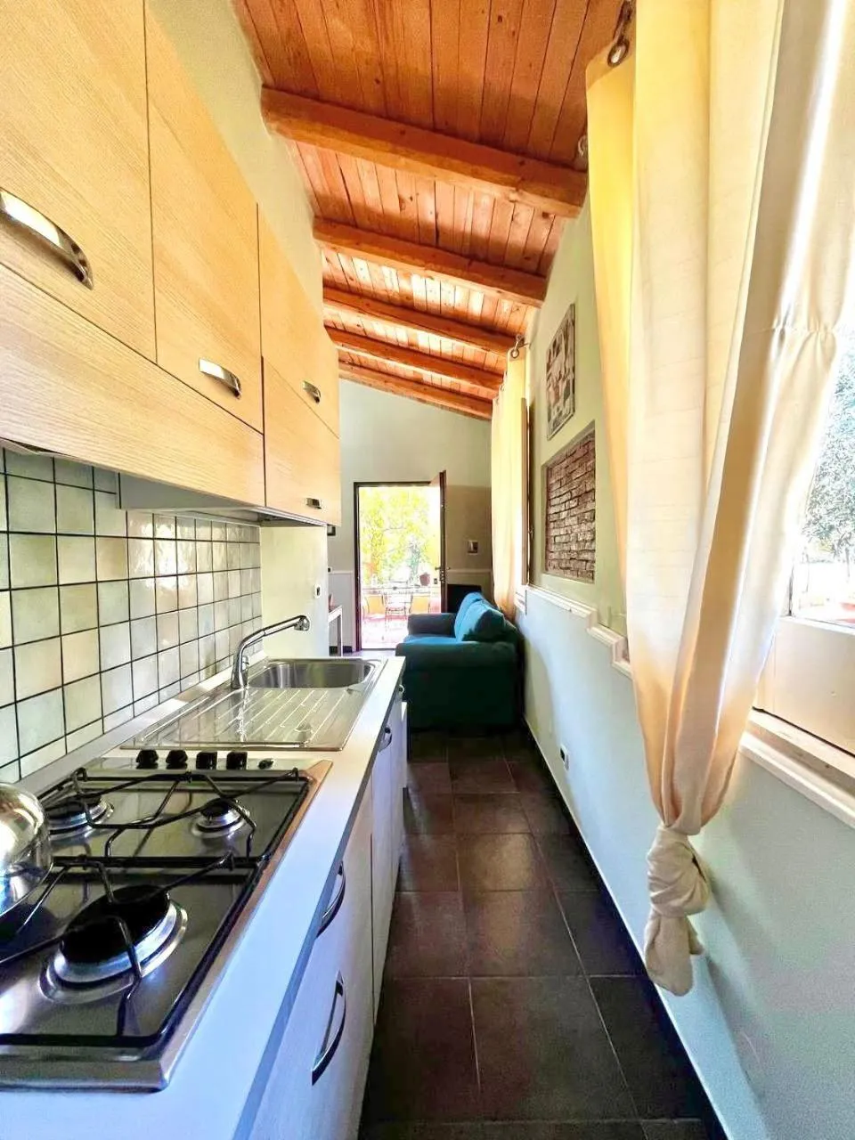 Kitchen or kitchenette in Case Di Loco Castro