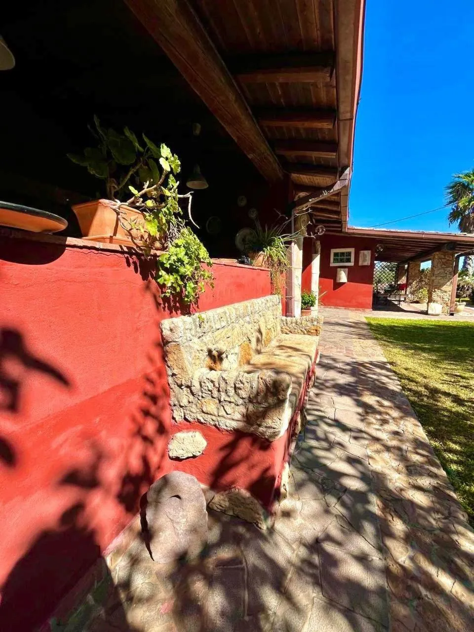 Property building in Case Di Loco Castro