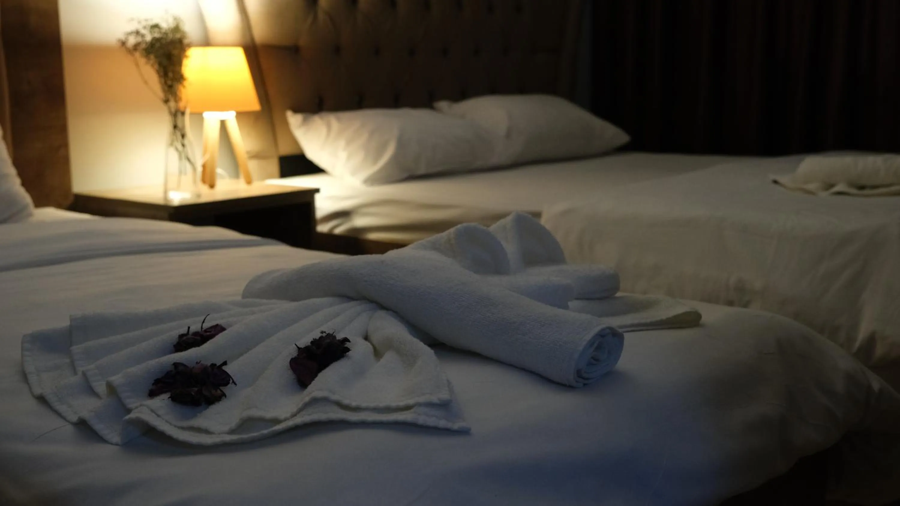 Bed in BIG MOLLS HOTEL