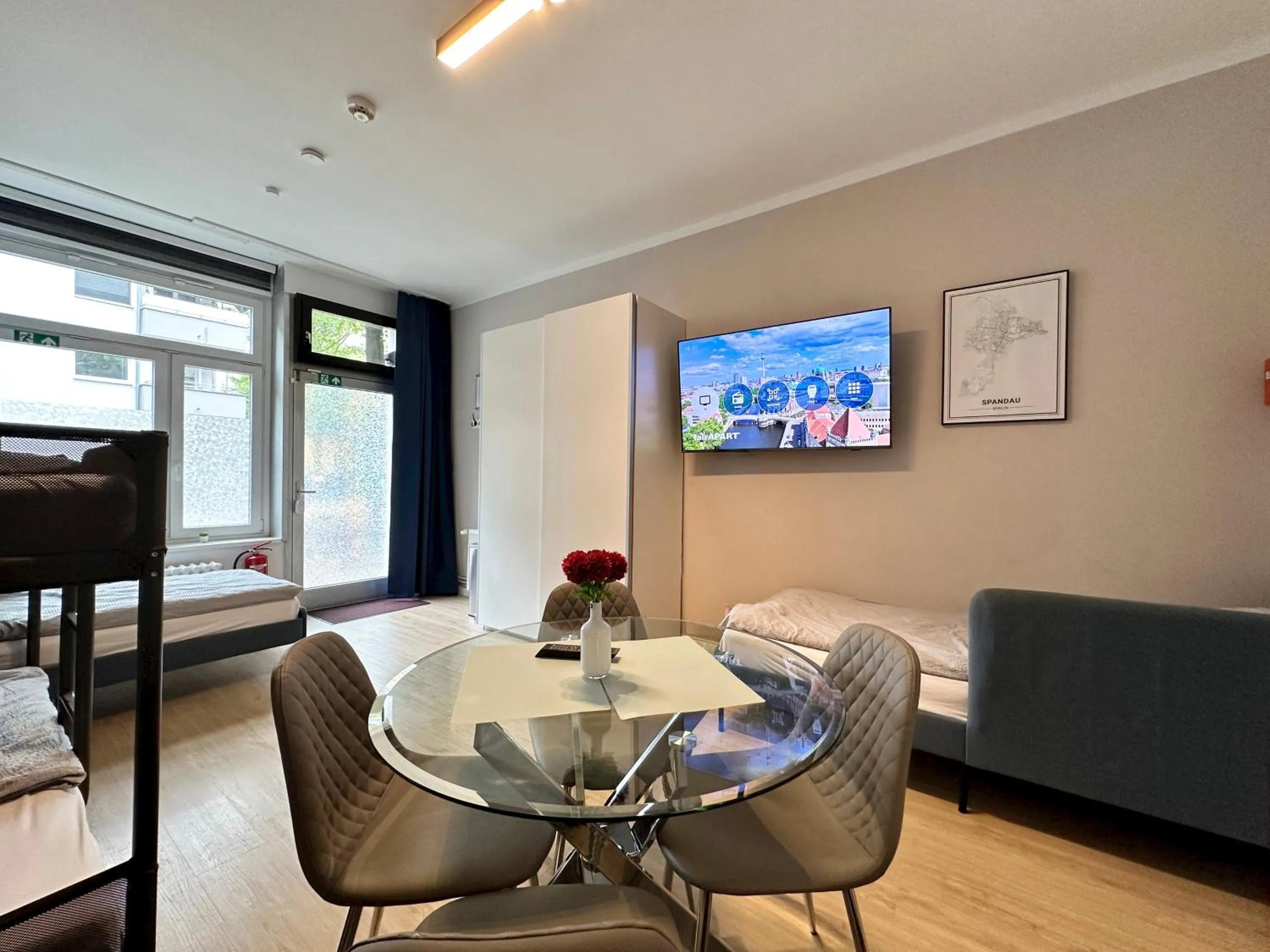 Bed in fairAPART Studio-Apartment nähe klein Venedig