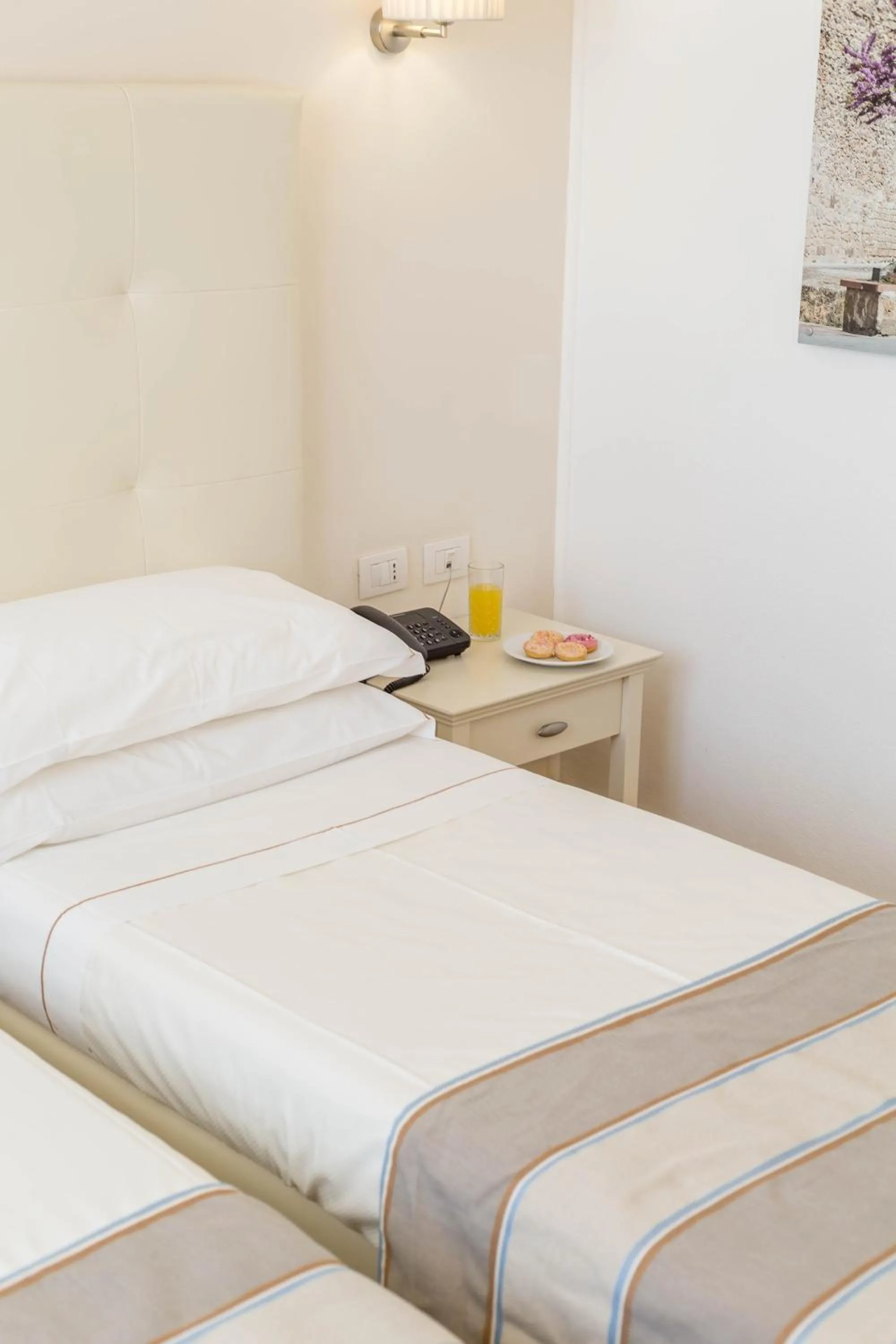 Bed in Hotel Catalunya