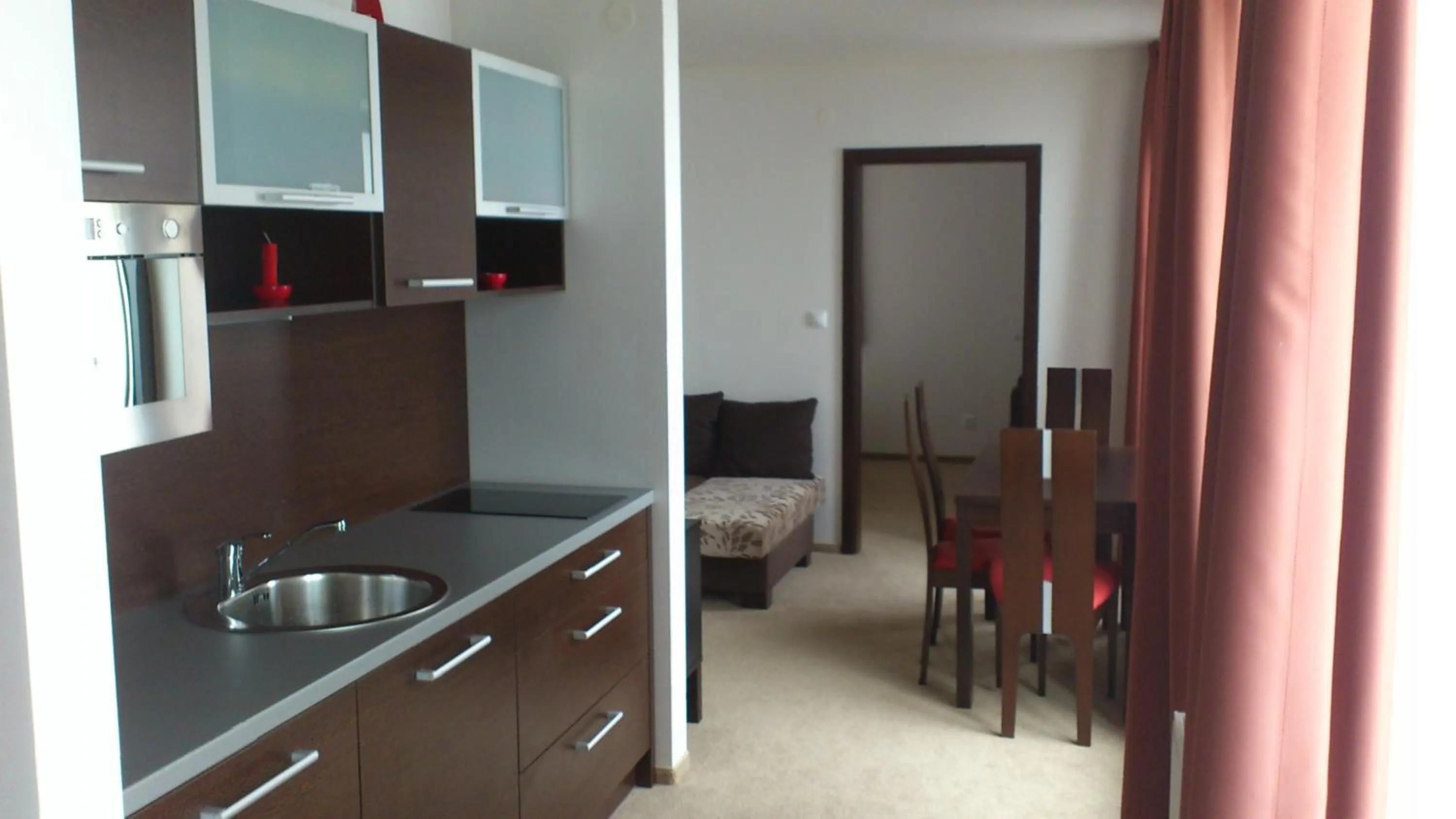 Kitchen or kitchenette in Apartman Panorama 805