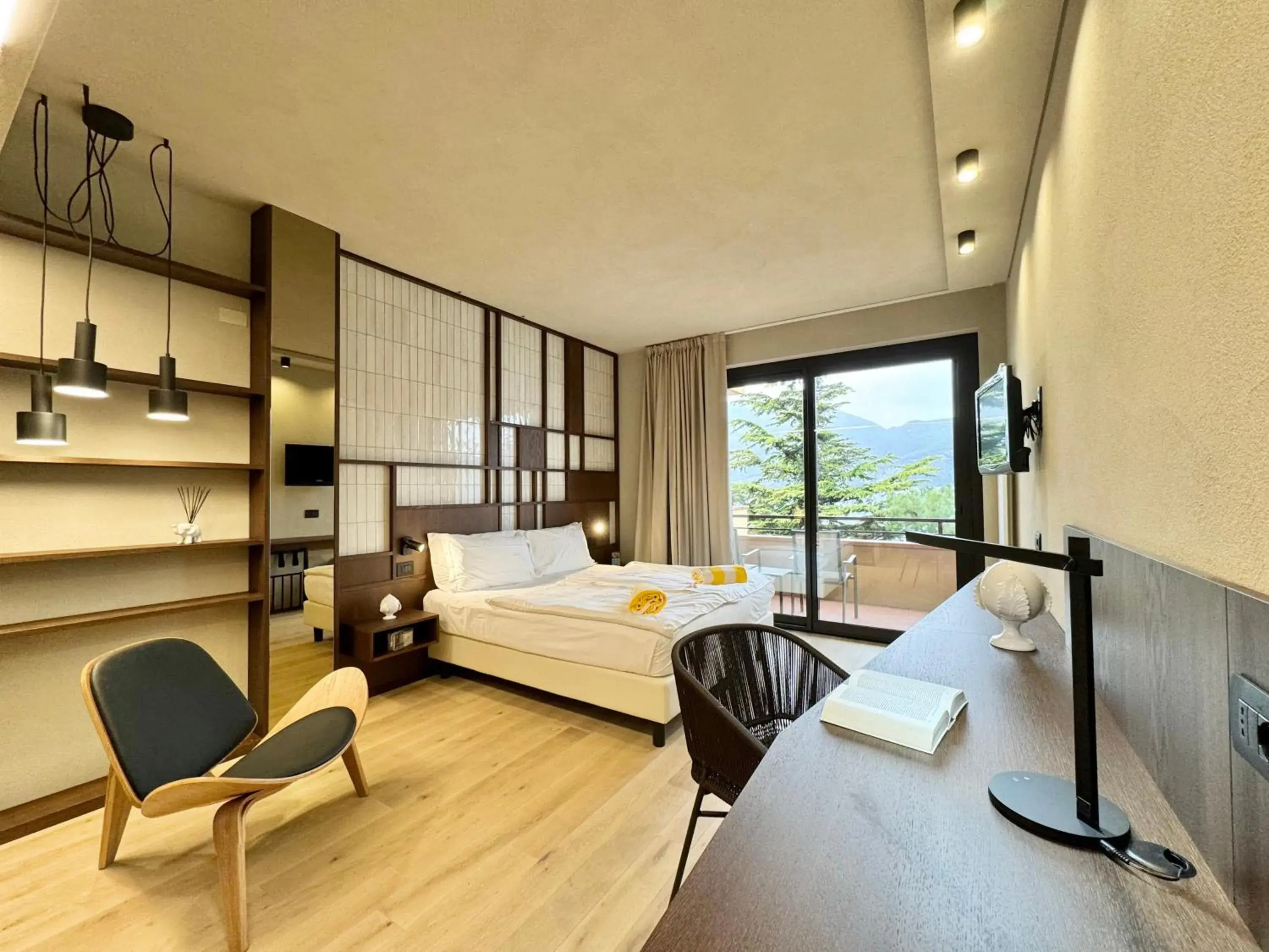 Double or Twin Room with Lake View in Hotel Du Lac - Relax Attitude Hotel Double or Twin Room with Lake View in Hotel Du Lac - Relax Attitude Hotel