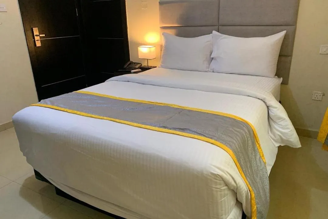 Bed in TD RESIDENCE INN
