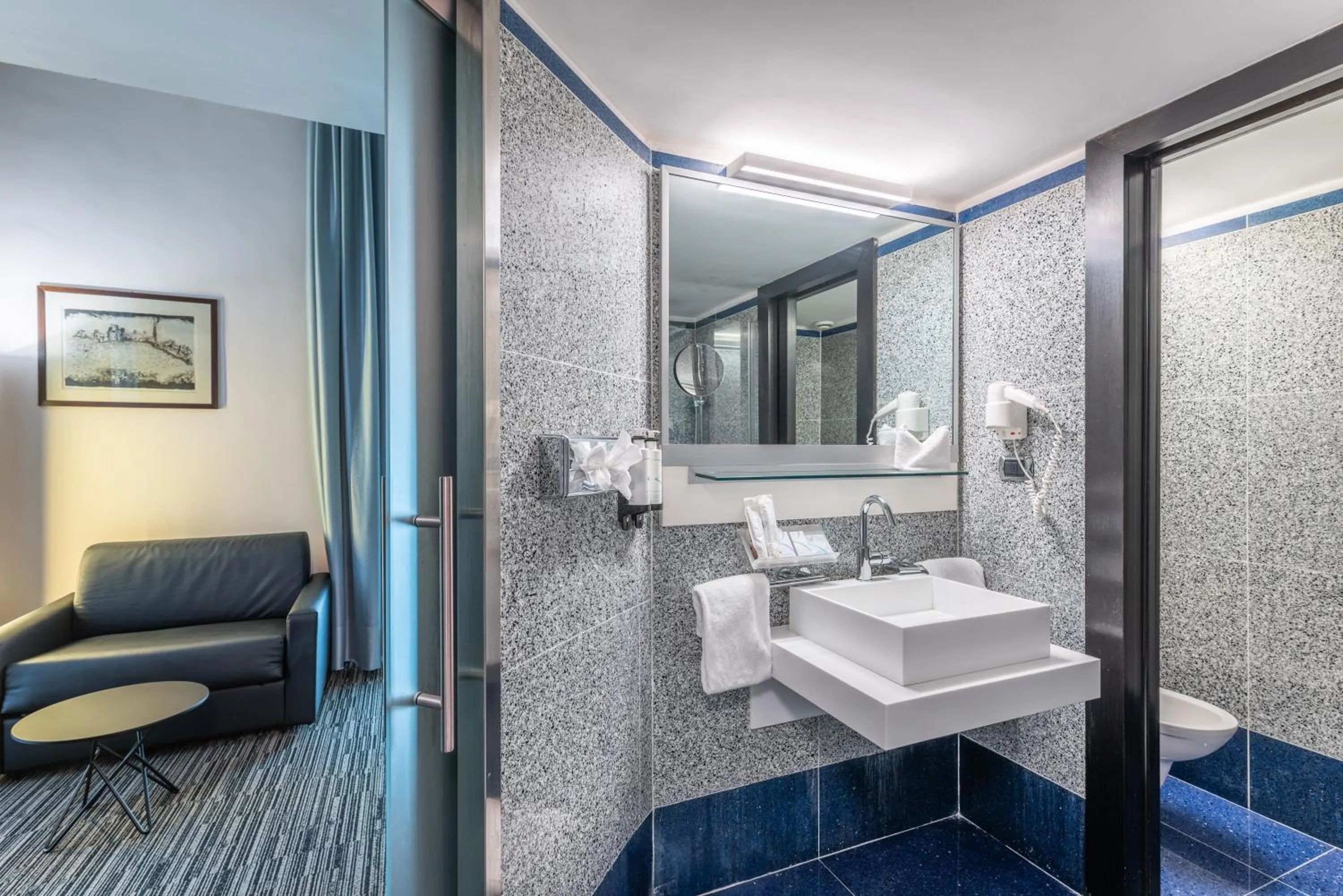 Bathroom in Best Western Plus Hotel Universo